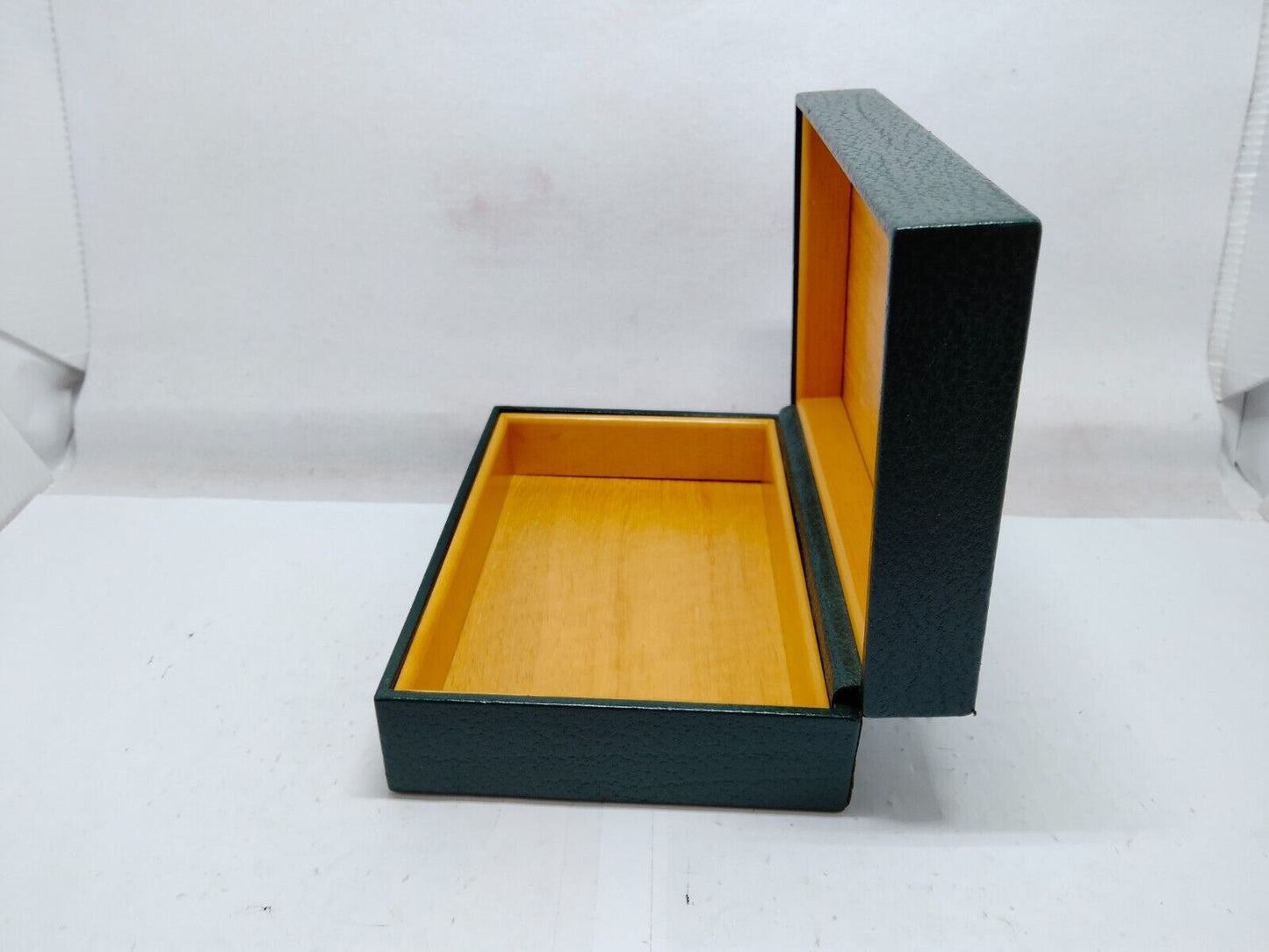 VINTAGE GENUINE ROLEX watch box case 68.00.01 Green no inner wood 0208001y1S