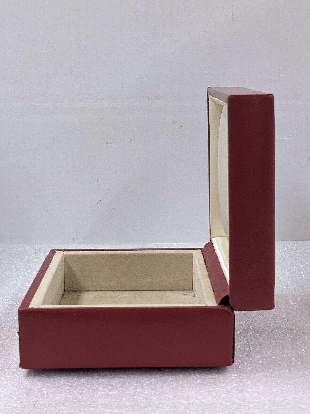 VINTAGE GENUINE ROLEX Red watch box case 14.00.08 wood no inner 231125004y4S