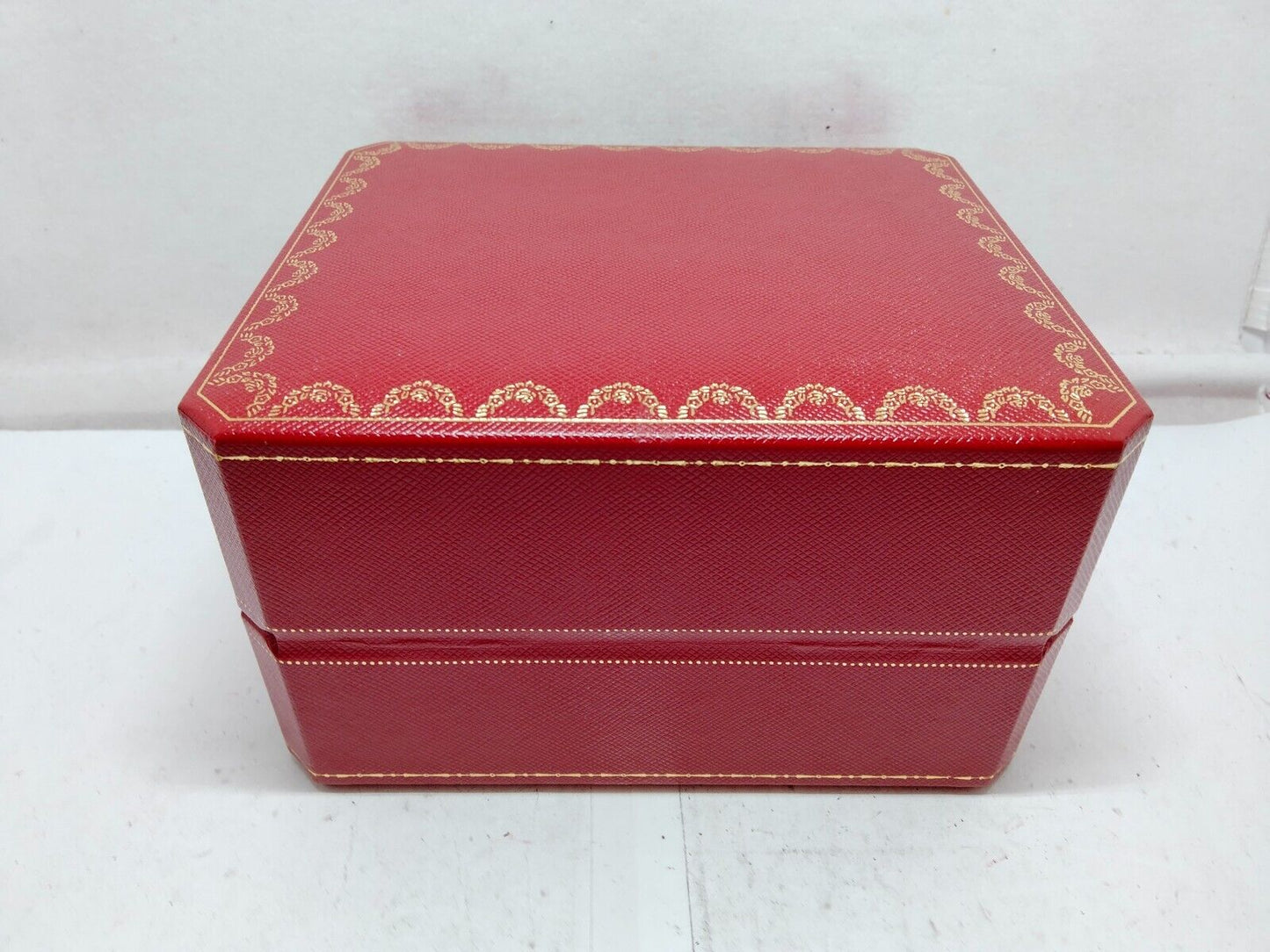 VINTAGE GENUINE CARTIER red watch box case wood leather white 230912012yS