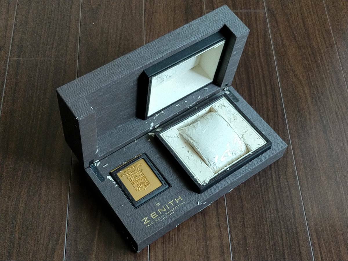 VINTAGE GENUINE ZENITH watch box case leather 0516002y