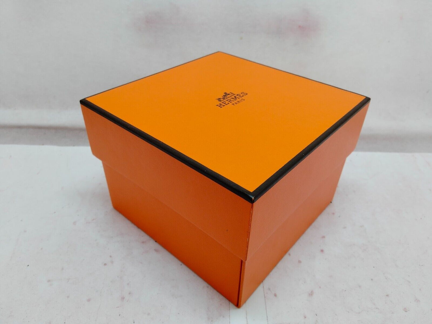 VINTAGE GENUINE HERMES Orange watch box wood leather booklet wood 231105003yS