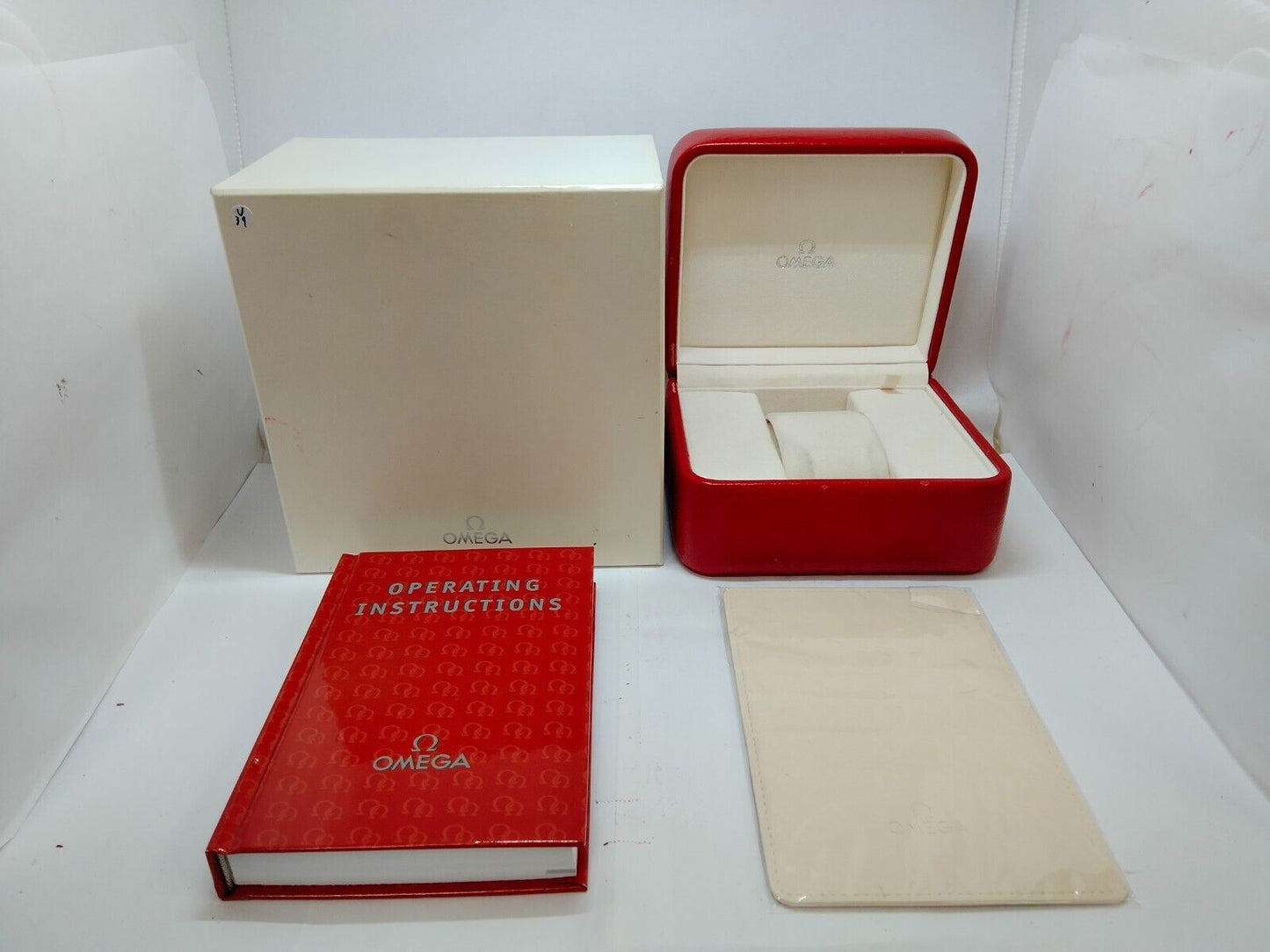 VINTAGE GENUINE OMEGA Seamaster Speedmaster watch box case booklet red 1003018yS