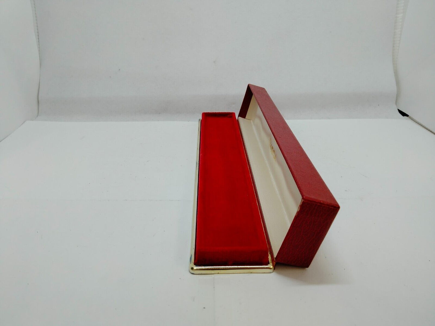 VINTAGE GENUINE OMEGA Watch Box Case Red 0714005yS