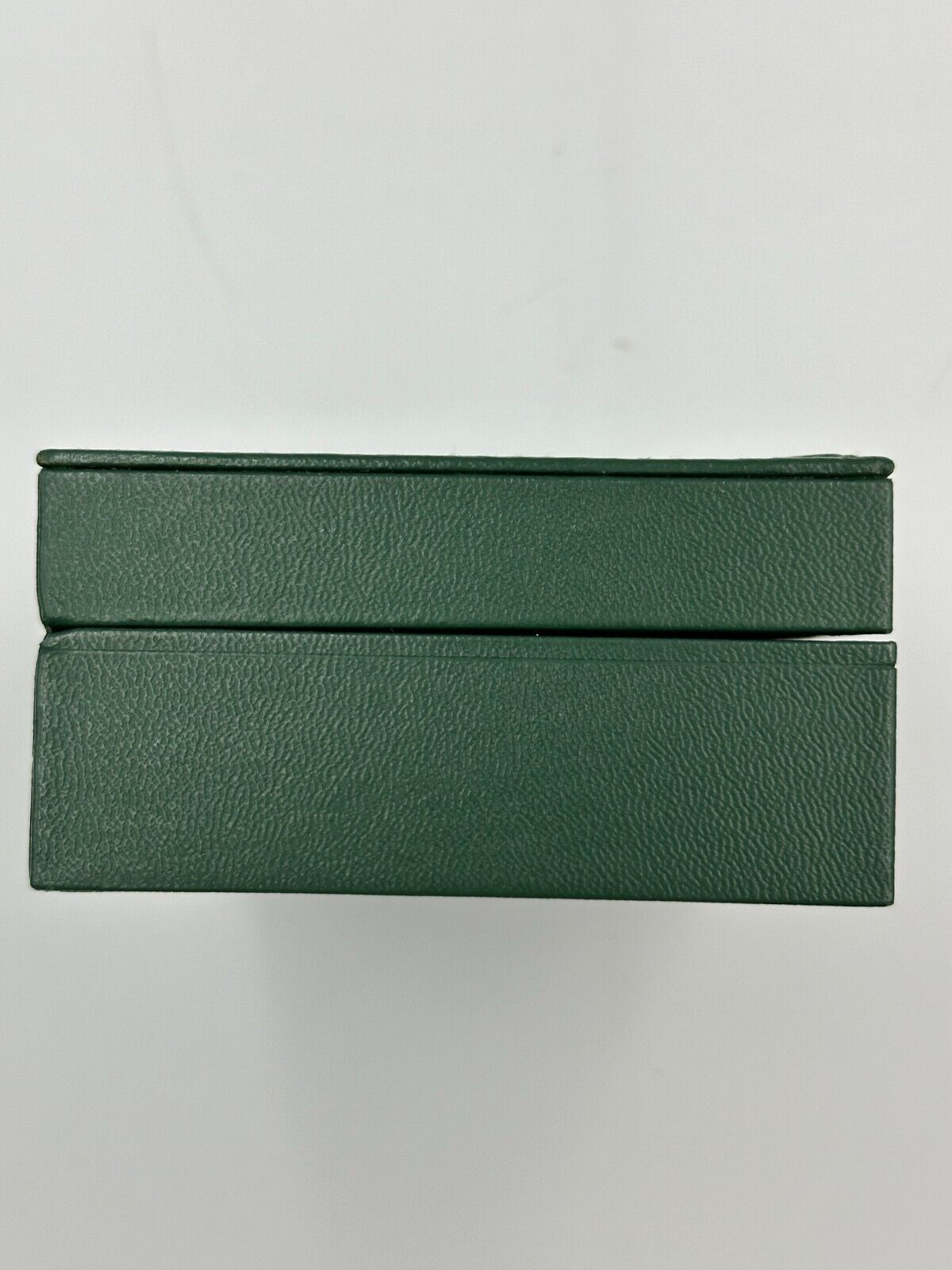 VINTAGE GENUINE ROLEX Green watch box case wood leather 68.00.06 240124004yA