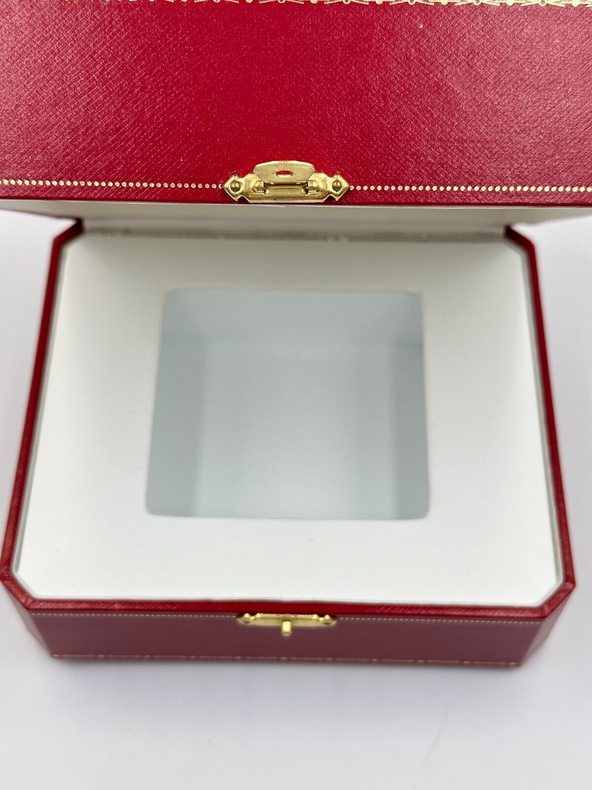 VINTAGE GENUINE CARTIER Red watch box case wood leather Booklet 240221001yA