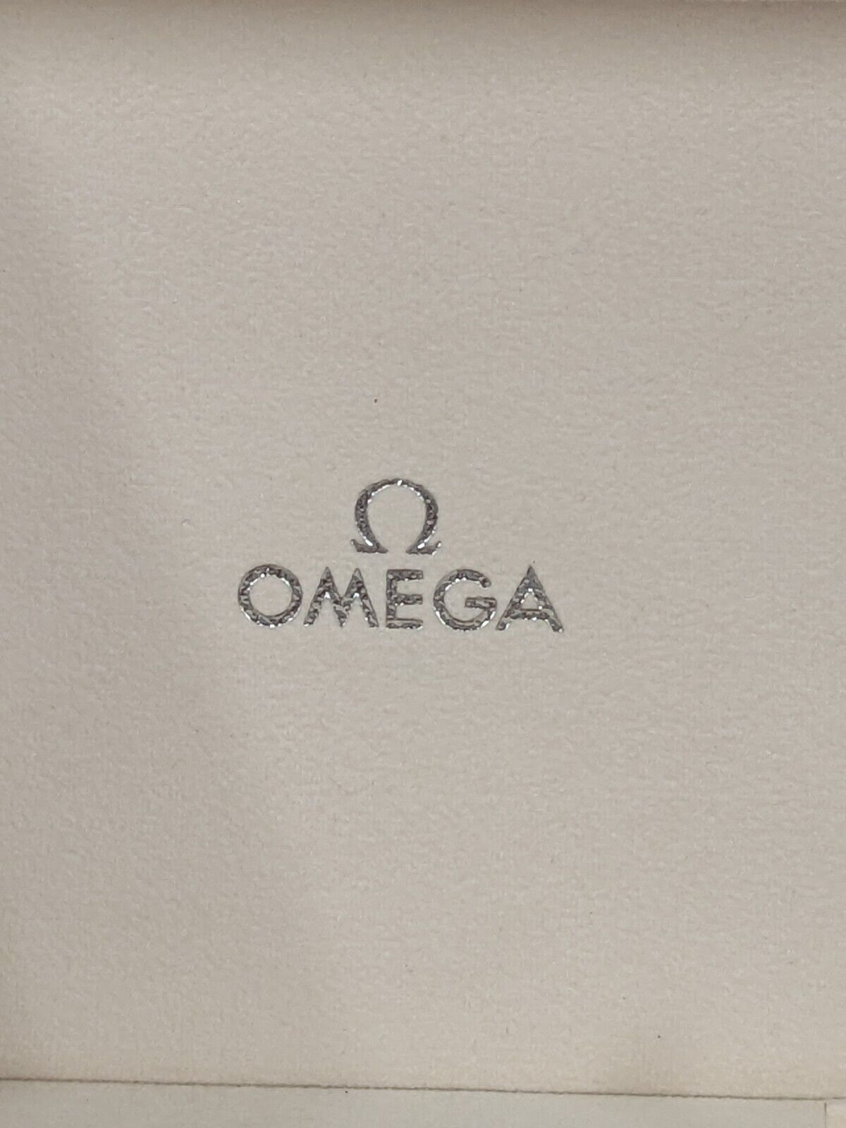 OMEGA Seamaster Speedmaster Red watch box case warranty guarantee 230902018yS