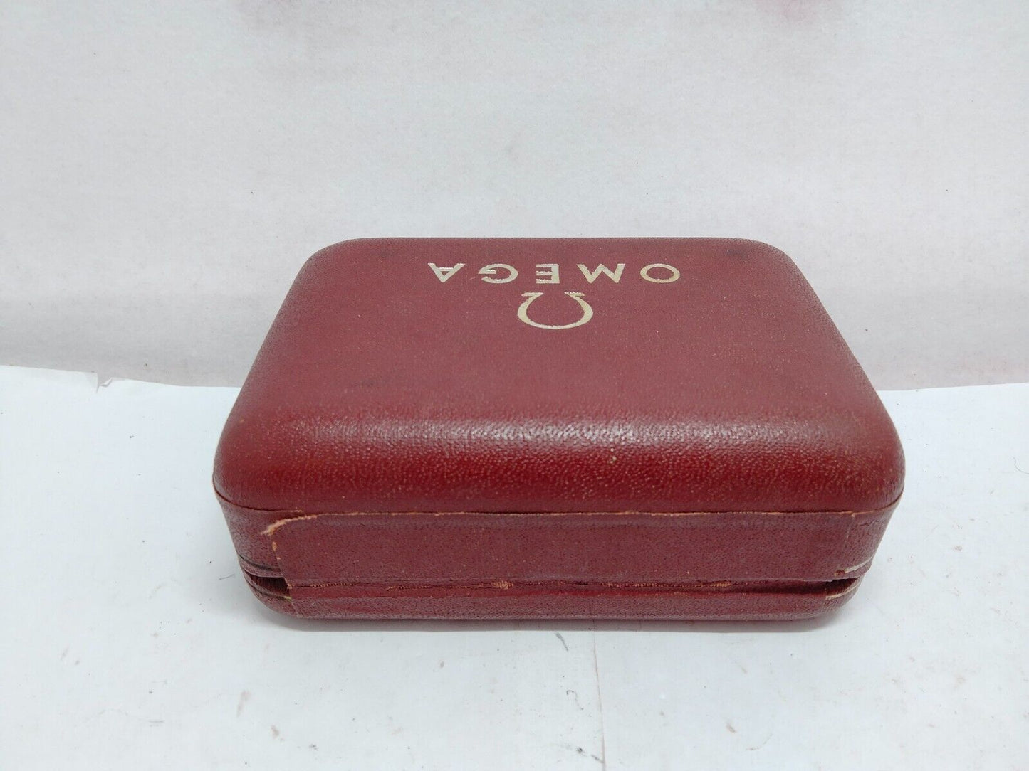 VINTAGE GENUINE OMEGA watch box case red wood leather 1220003yS