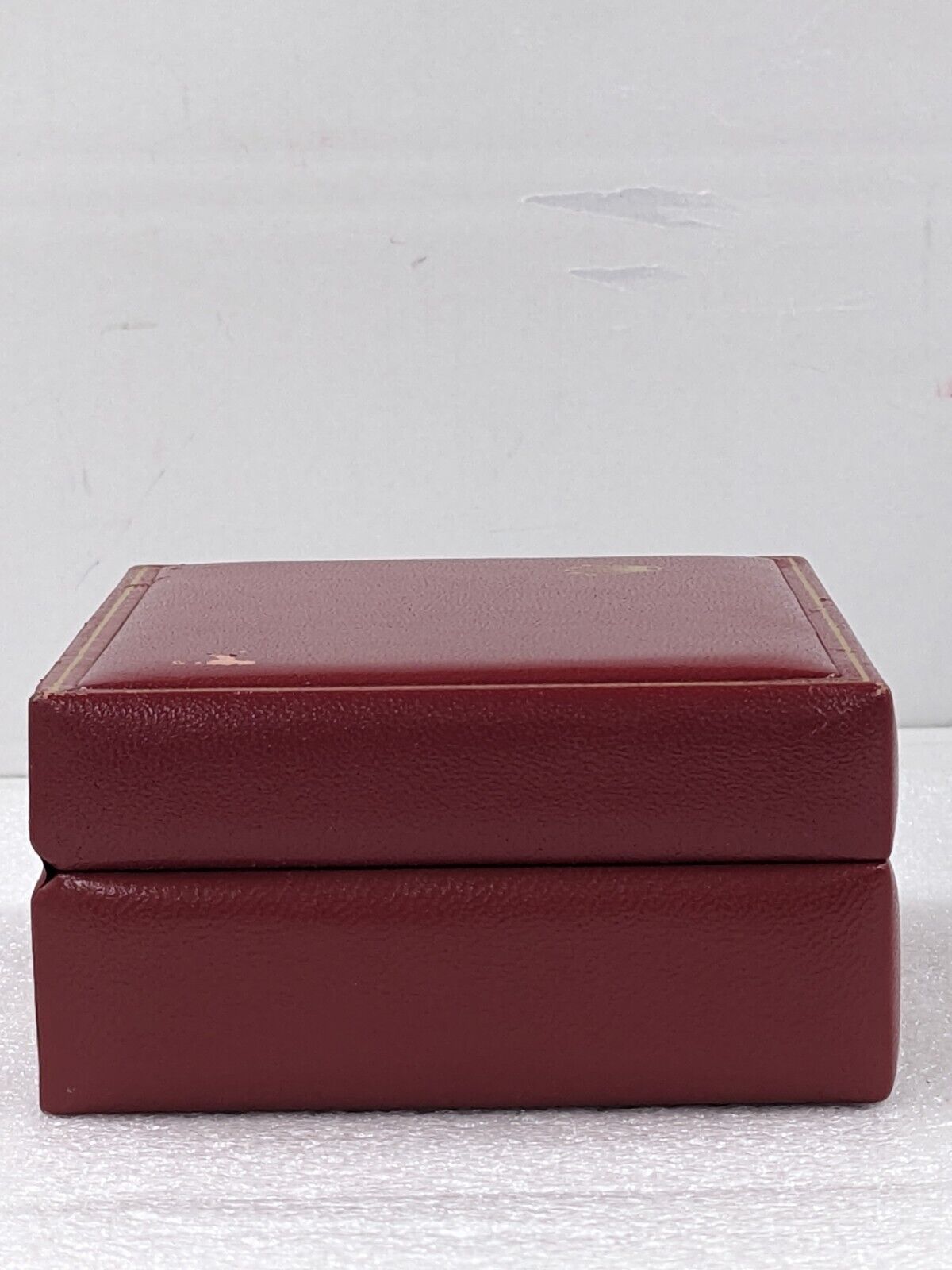 VINTAGE GENUINE ROLEX Red wood  watch box case 14.00.08 no inner 231124004y3S