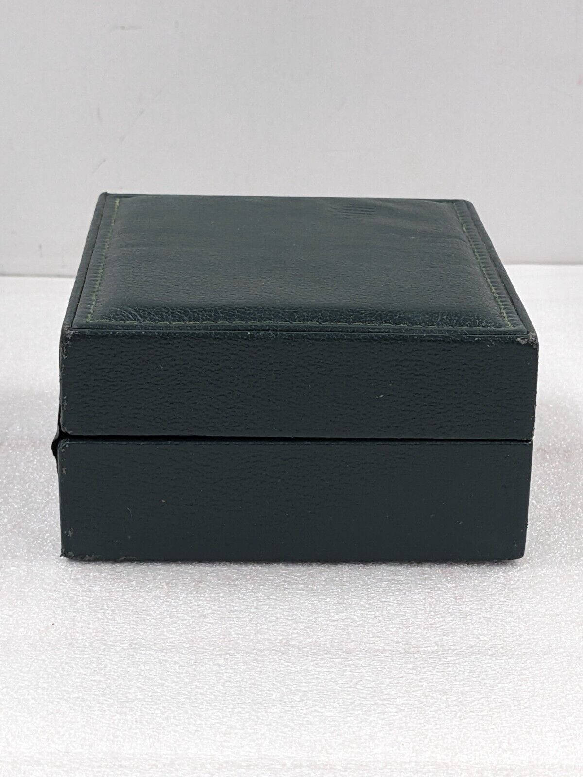 VINTAGE GENUINE ROLEX Green watch box case 11.00.01 leather junk 231109001y3S