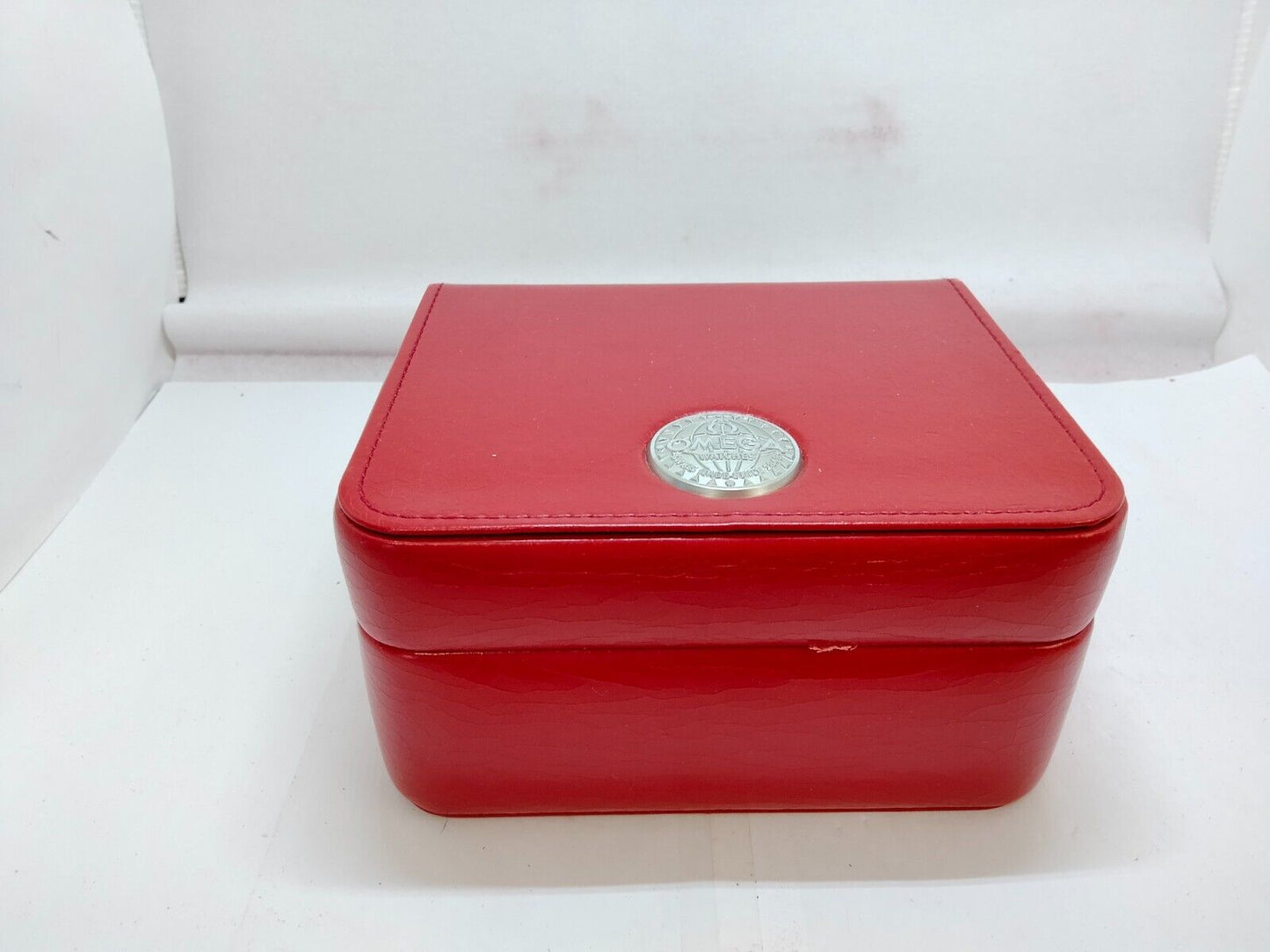 VINTAGE GENUINE OMEGA Seamaster Speedmaster watch box case booklet red 1003001yS