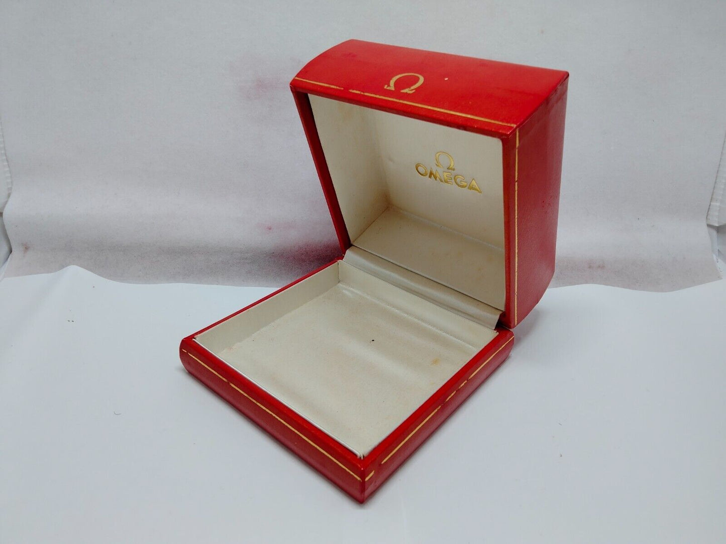 VINTAGE GENUINE OMEGA Seamaster Speedmaster watch box case red wood 230622001y2S