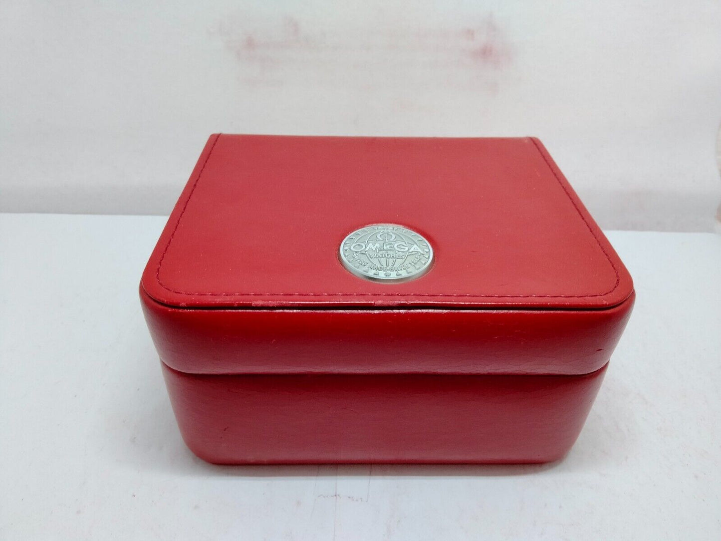 VINTAGE GENUINE OMEGA Speedmaster Seamaster watch box case red 1113003y7S