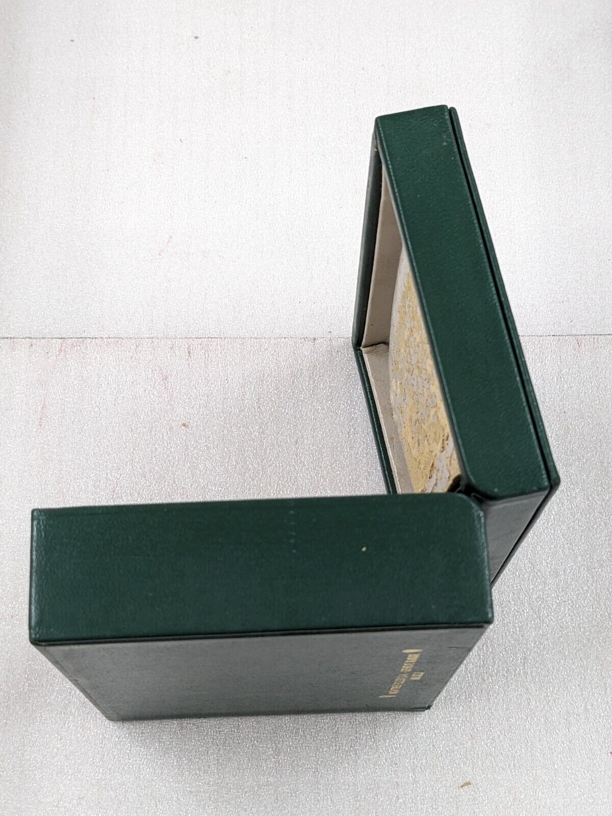 VINTAGE GENUINE ROLEX Green watch box case 68.00.2 wood leather 231214006y7S