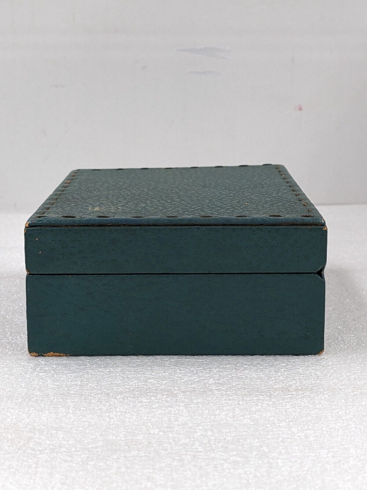 VINTAGE GENUINE ROLEX Green watch box case no inner 68.00.3 wood 231112002y1S