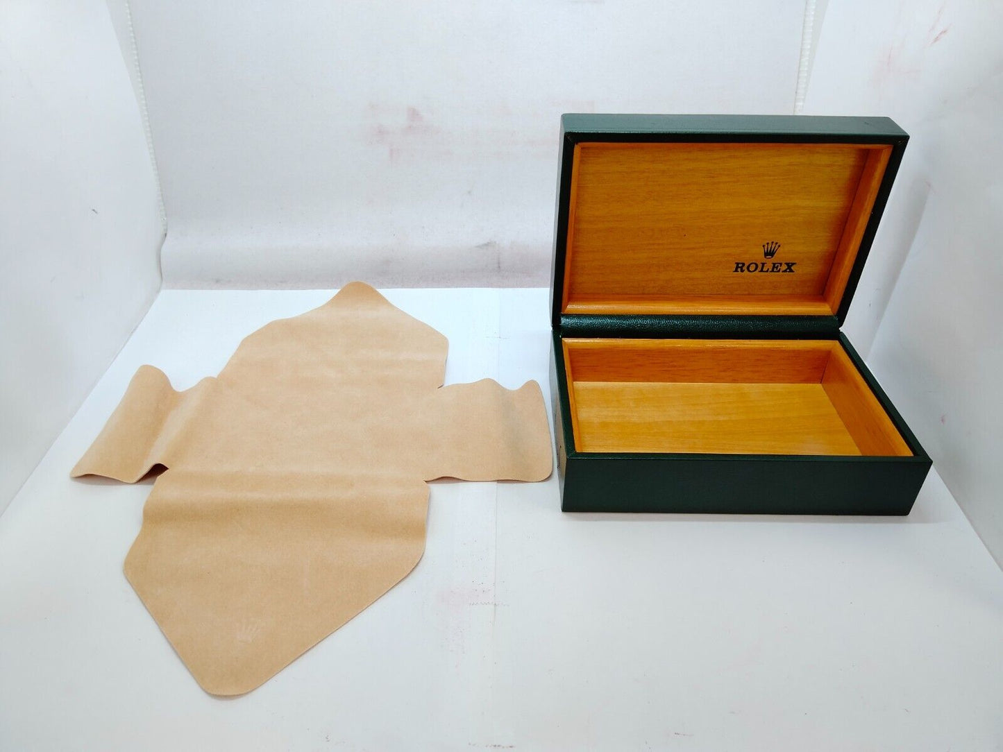 VINTAGE GENUINE ROLEX Green watch box case 68.00.2 no inner cushion 0921005yS