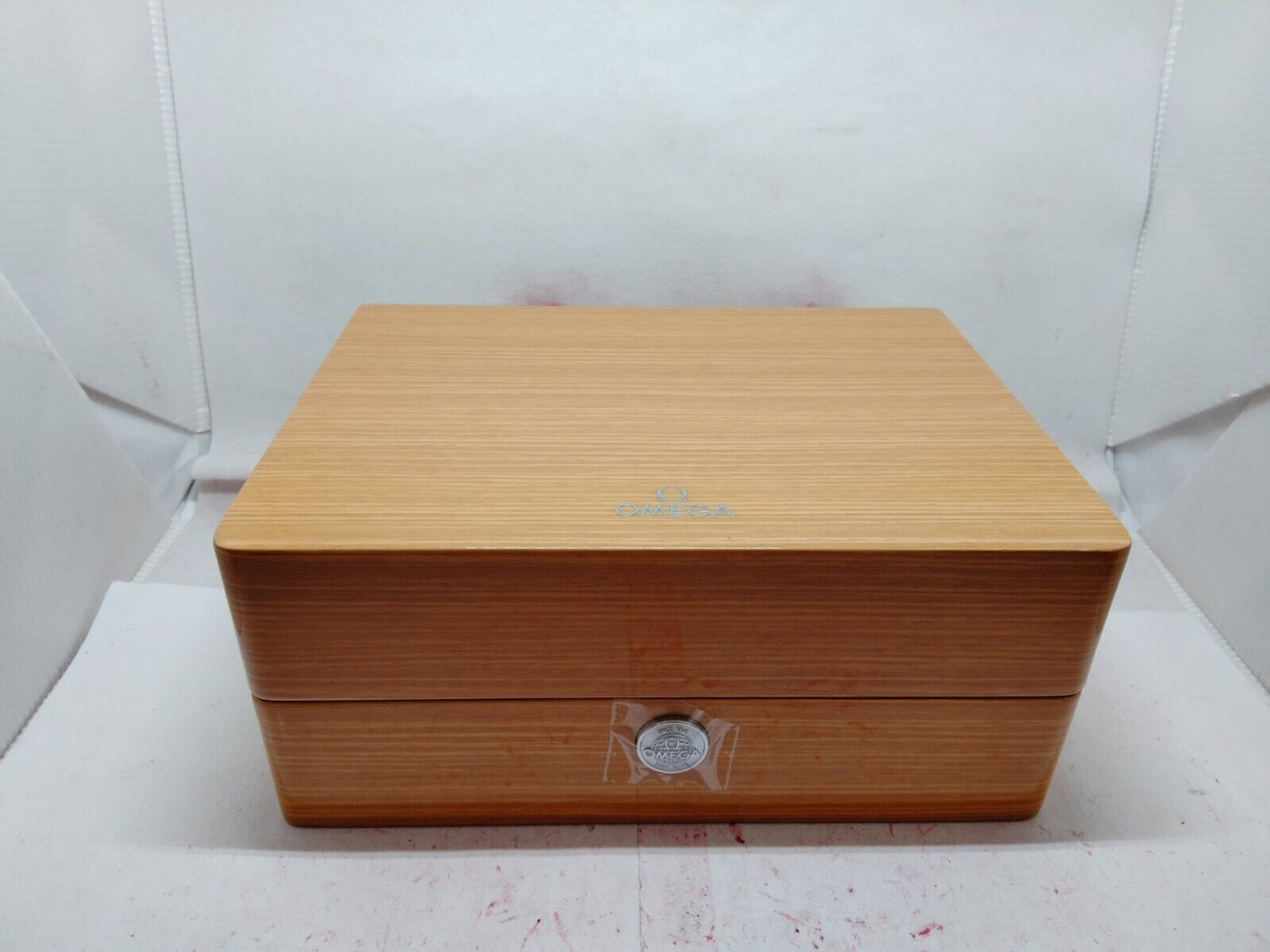 VINTAGE GENUINE OMEGA watch box case wood Speedmaster Seamaster 231018002yS