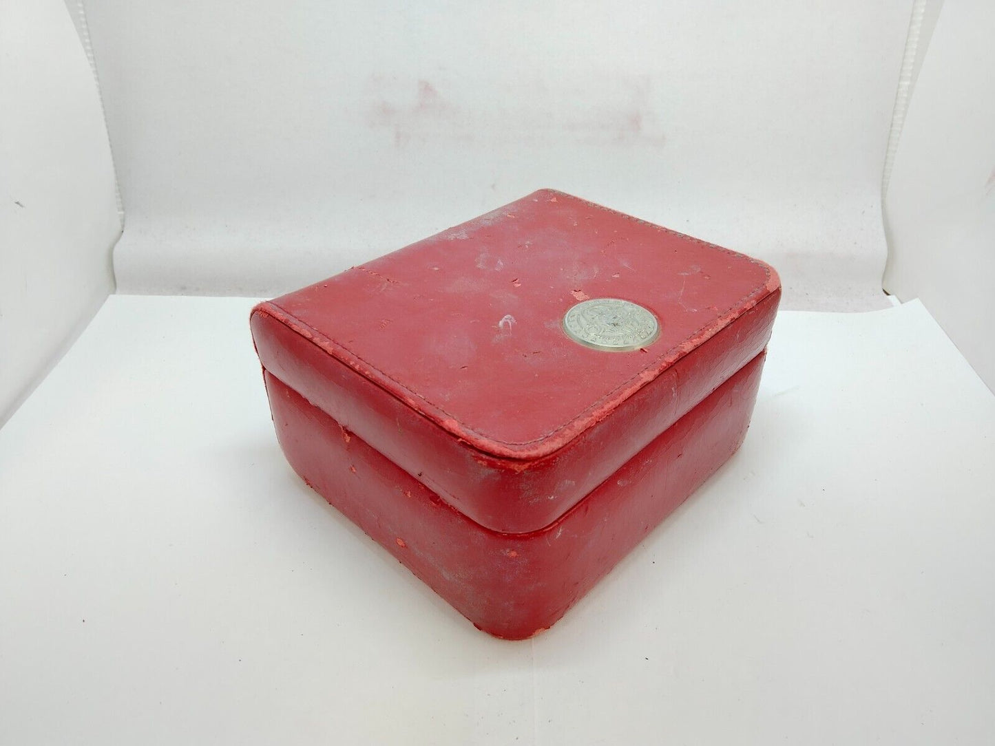 VINTAGE GENUINE OMEGA Speedmaster Seamaster red watch box case 0923002y2S