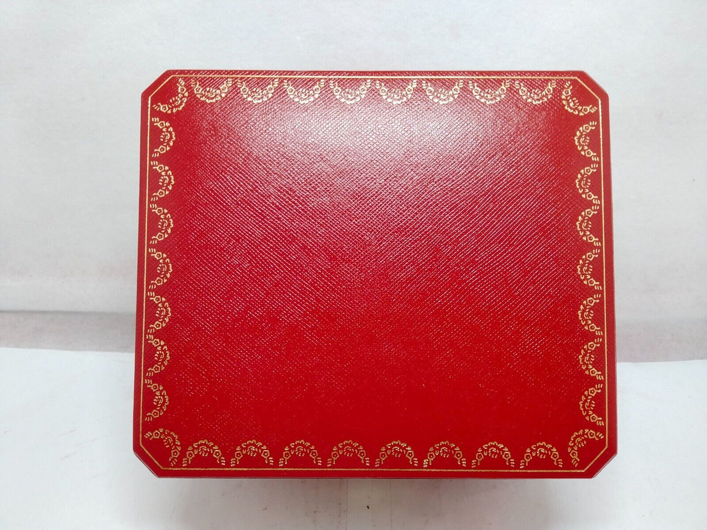 VINTAGE GENUINE CARTIER watch box case red wood leather white 231113021mS