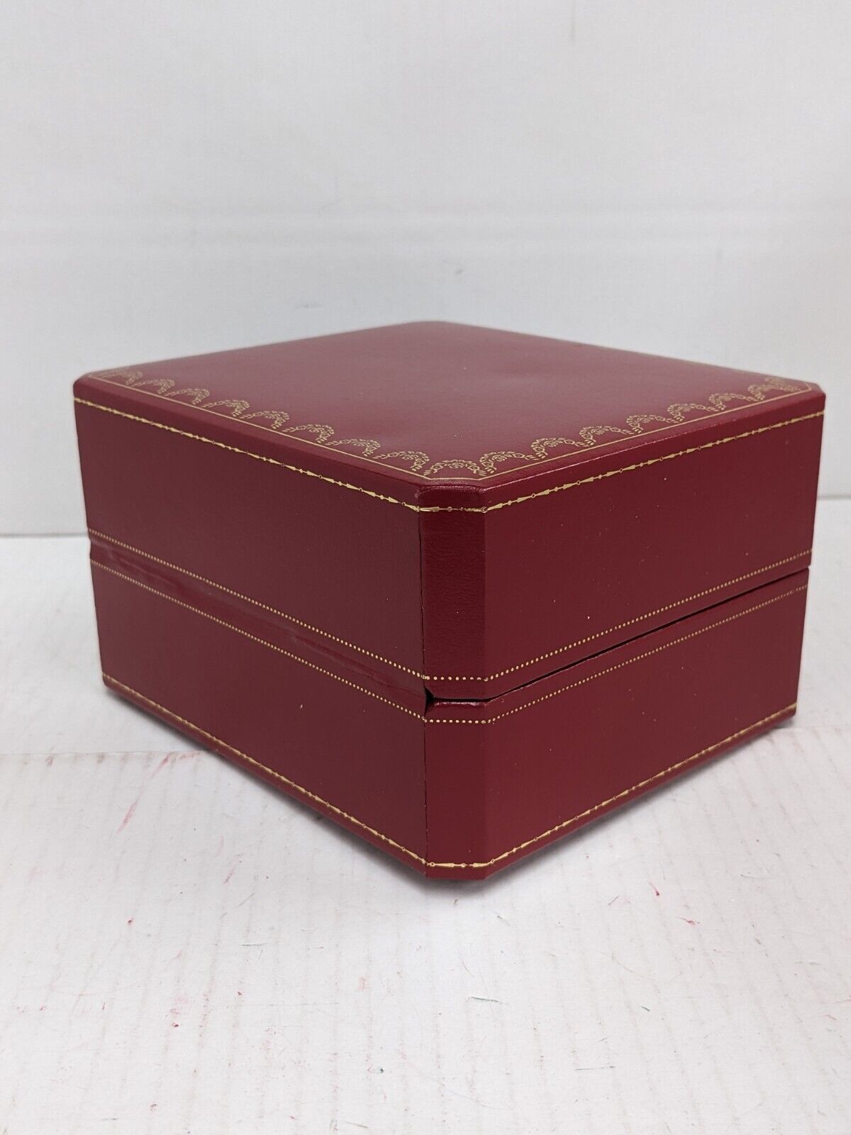 VINTAGE GENUINE CARTIER Red Leather watch box case CO1018 booklet 231010005y2S