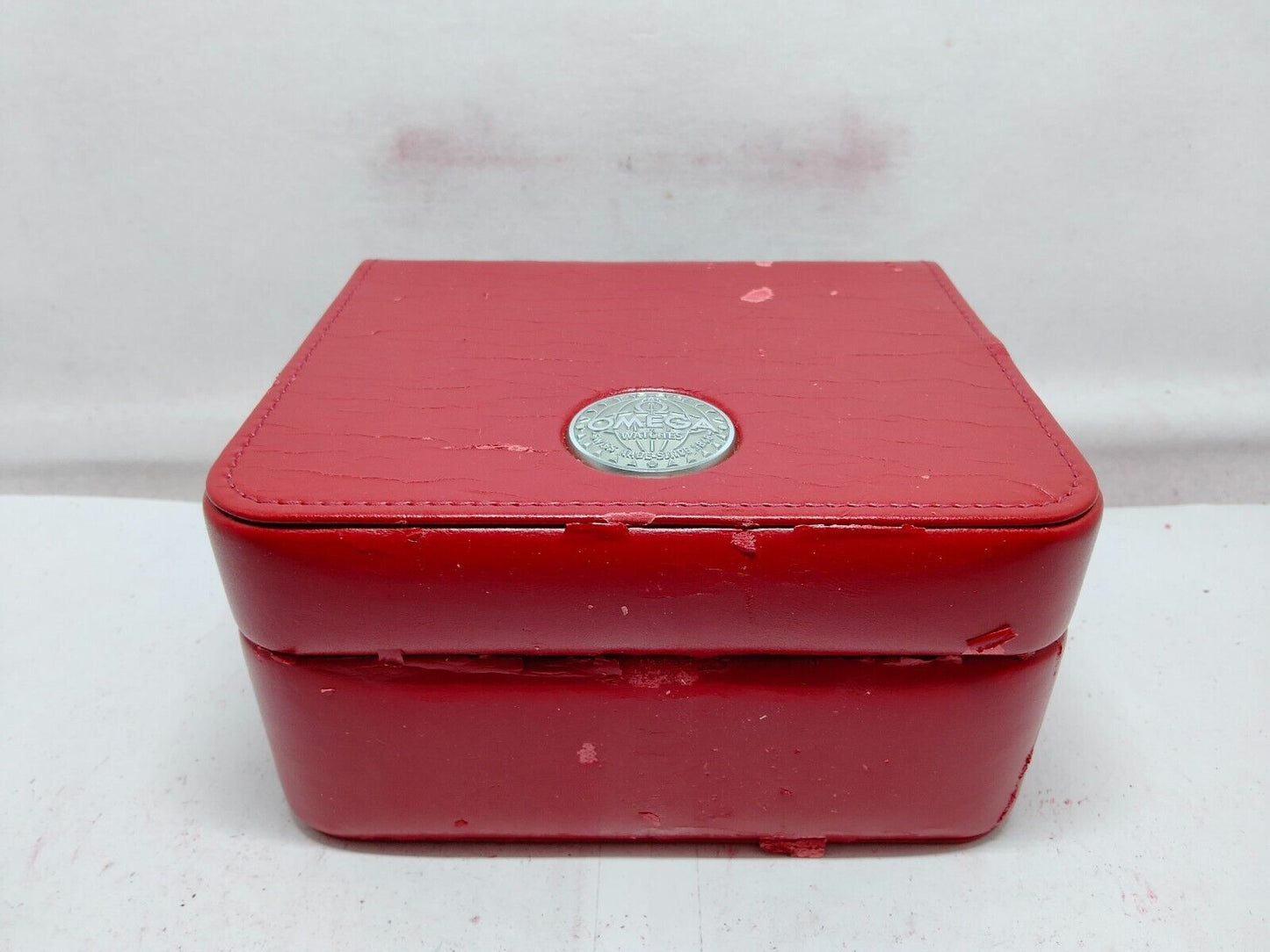 VINTAGE GENUINE OMEGA Speedmaster Seamaster Red watch box case 230703003y2S