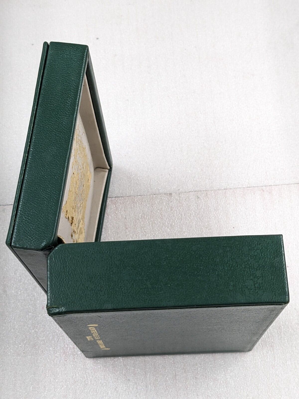 VINTAGE GENUINE ROLEX Green watch box case 68.00.2 wood leather 231214006y7S