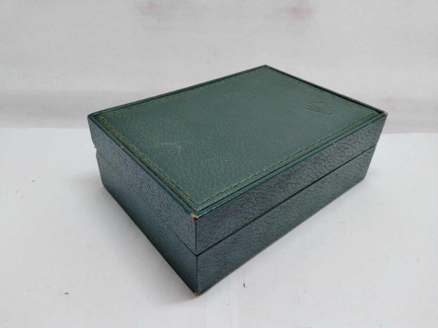 VINTAGE GENUINE ROLEX Green watch box case  no inner leather green 0119004y5S