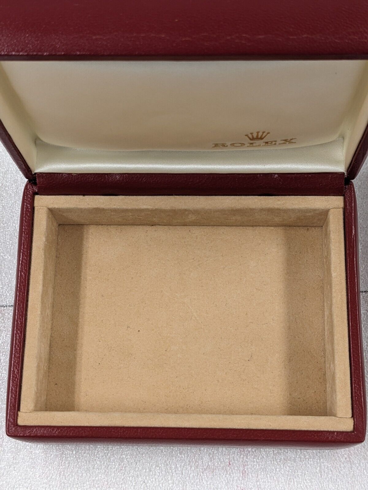 VINTAGE GENUINE ROLEX Red wood  watch box case 14.00.08 no inner 231124004y3S