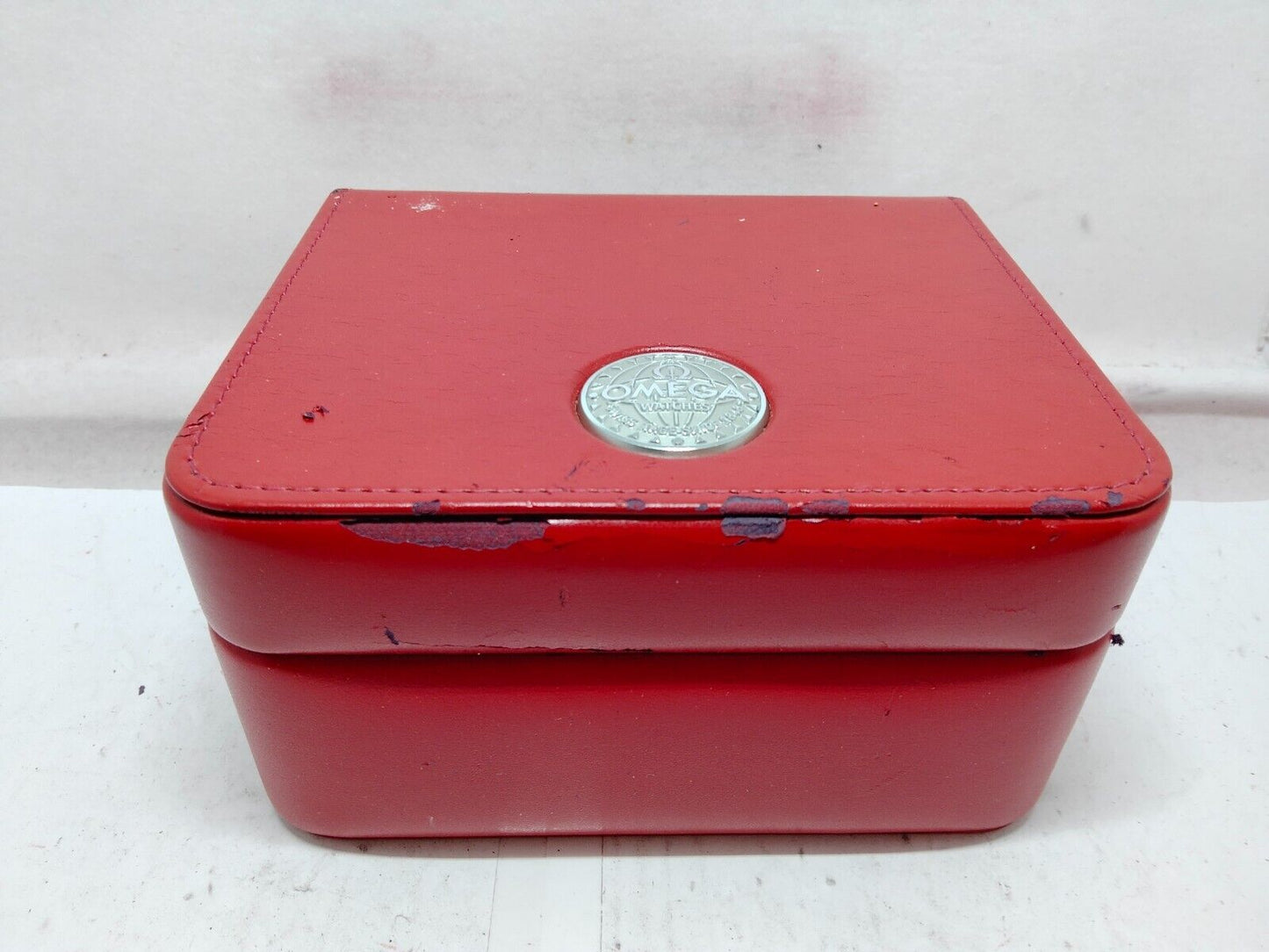 VINTAGE GENUINE OMEGA Speedmaster Seamaster red watch box case wood 230911015yS