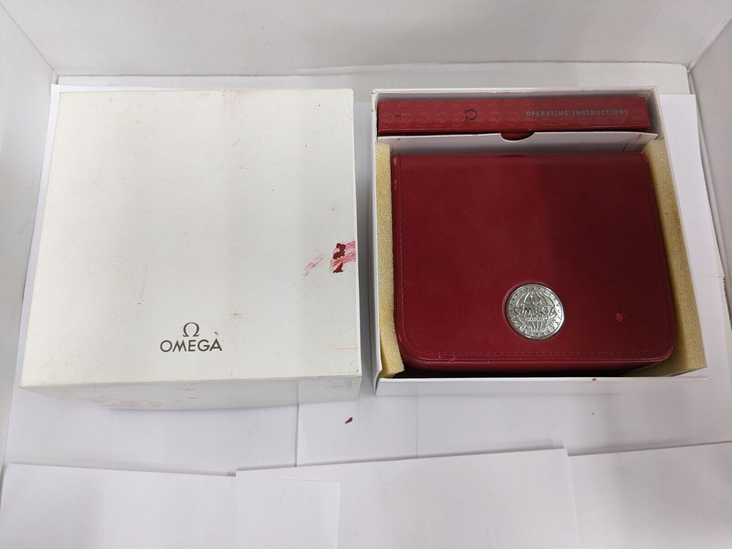 GENUINE OMEGA Speedmaster Seamaster watch box case Red Booklet wood 231003012y4S