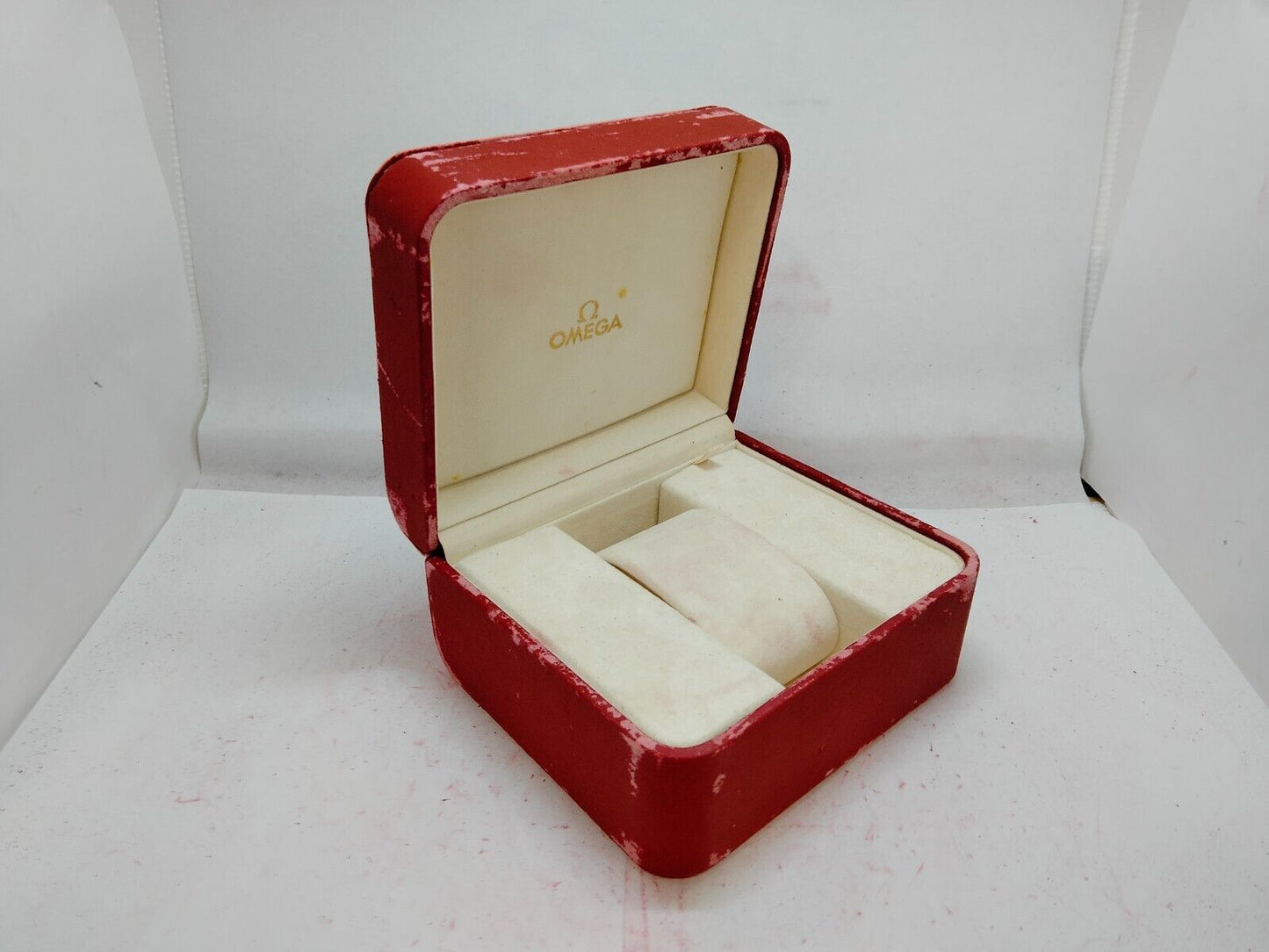 VINTAGE GENUINE OMEGA Speedmaster Seamaster Red watch box case 0912008y2S