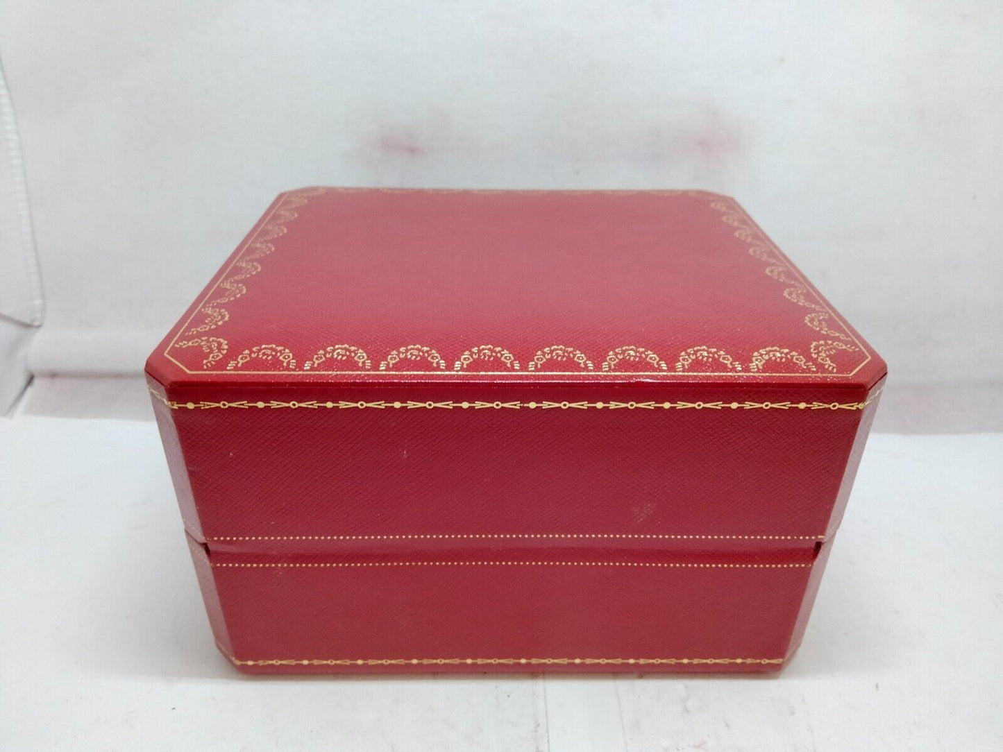 VINTAGE GENUINE CARTIER watch box case red wood leather white 231113021mS