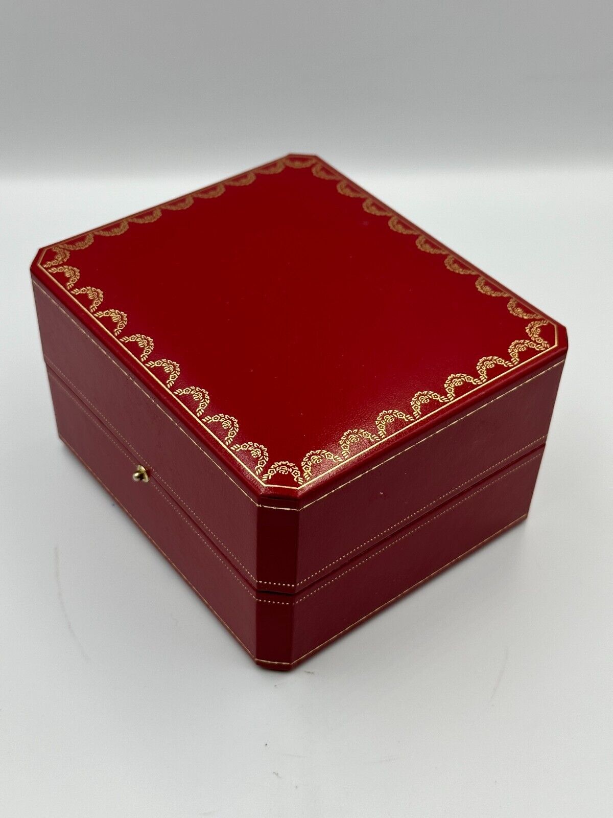 VINTAGE GENUINE CARTIER Red watch box case wood leather Booklet 240125001yA