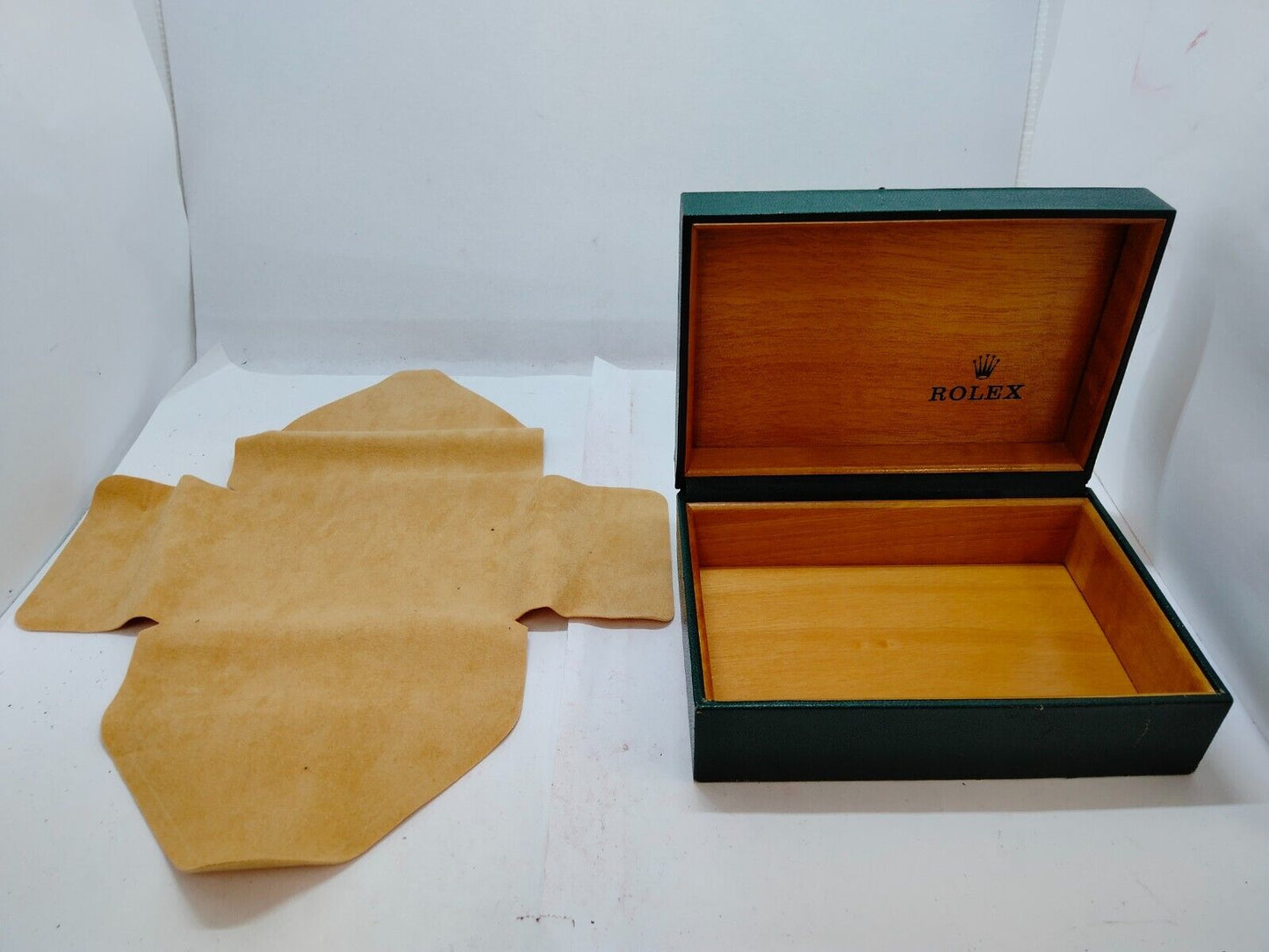 VINTAGE GENUINE ROLEX 68.00.08 watch box case no inner cushion 0702001y1S