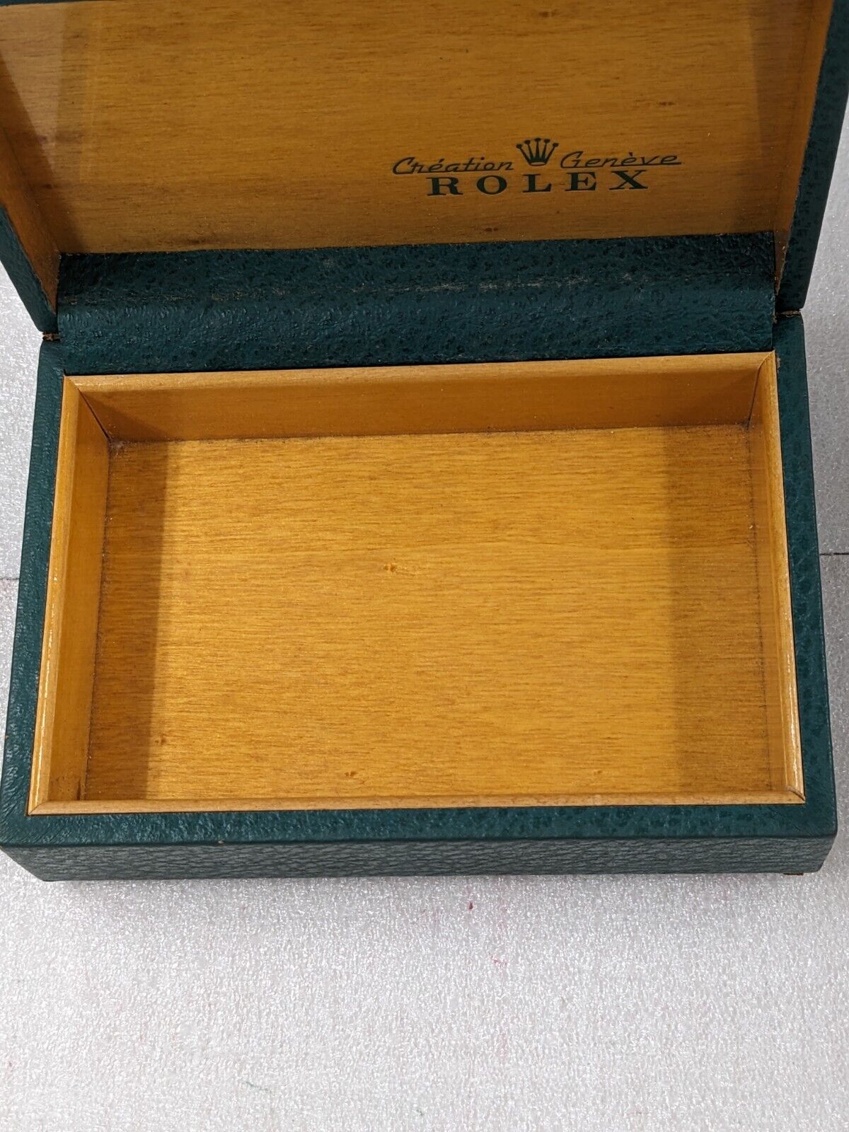 VINTAGE GENUINE ROLEX Green watch box case no inner 68.00.3 wood 231112002y1S