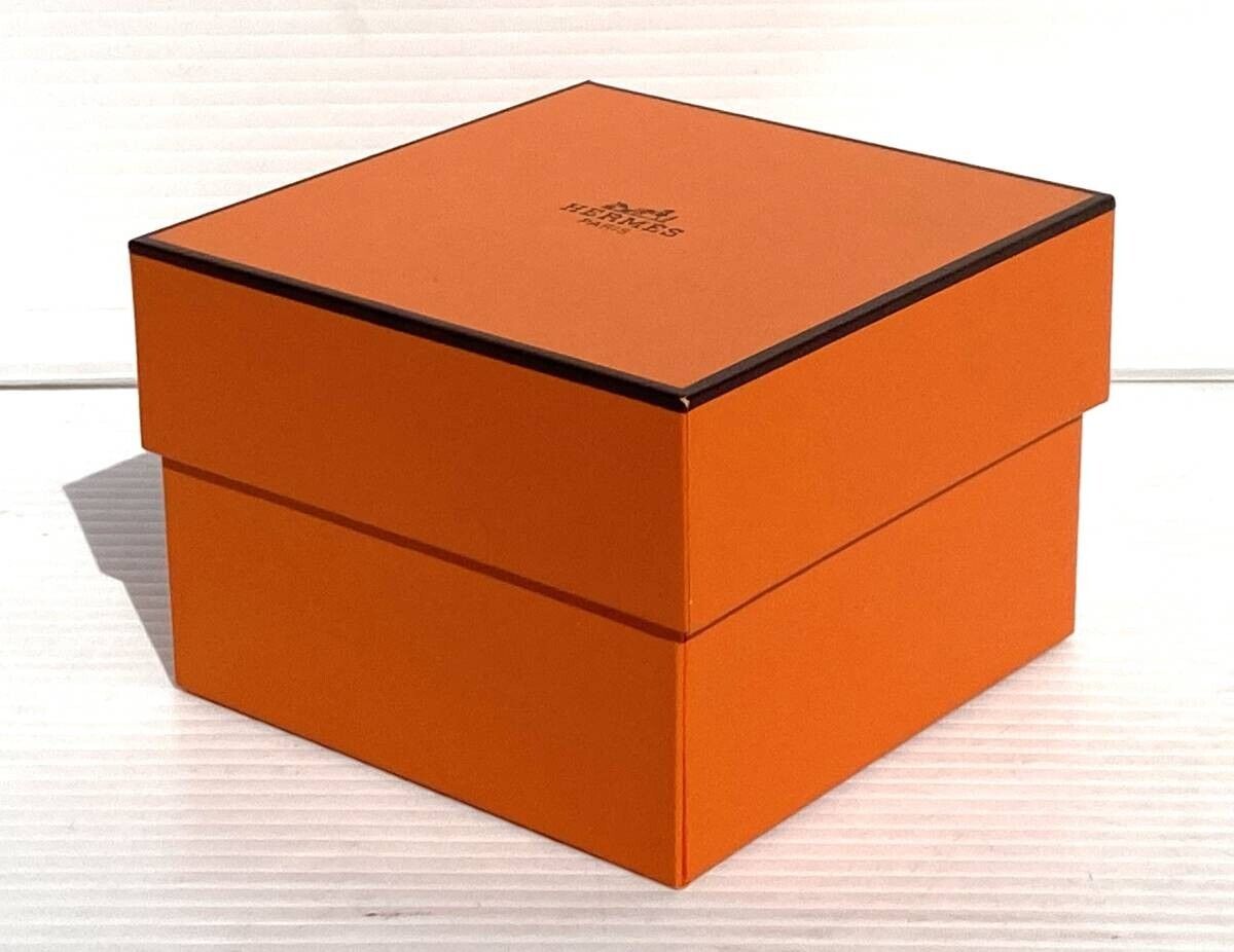 VINTAGE GENUINE HERMES watch box case Orange wood leather booklet 231018005yS