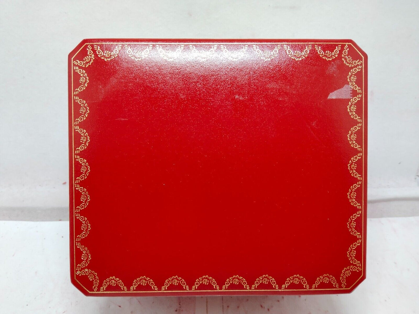 VINTAGE GENUINE CARTIER CO 1018 Red watch box case CO 1018 white 230921007y1S