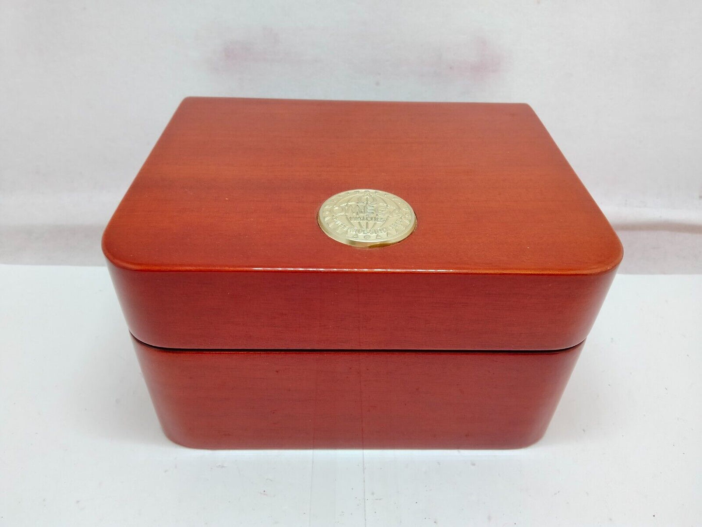 VINTAGE GENUINE OMEGA Speedmaster Seamaster watch box case wood 230919011yS