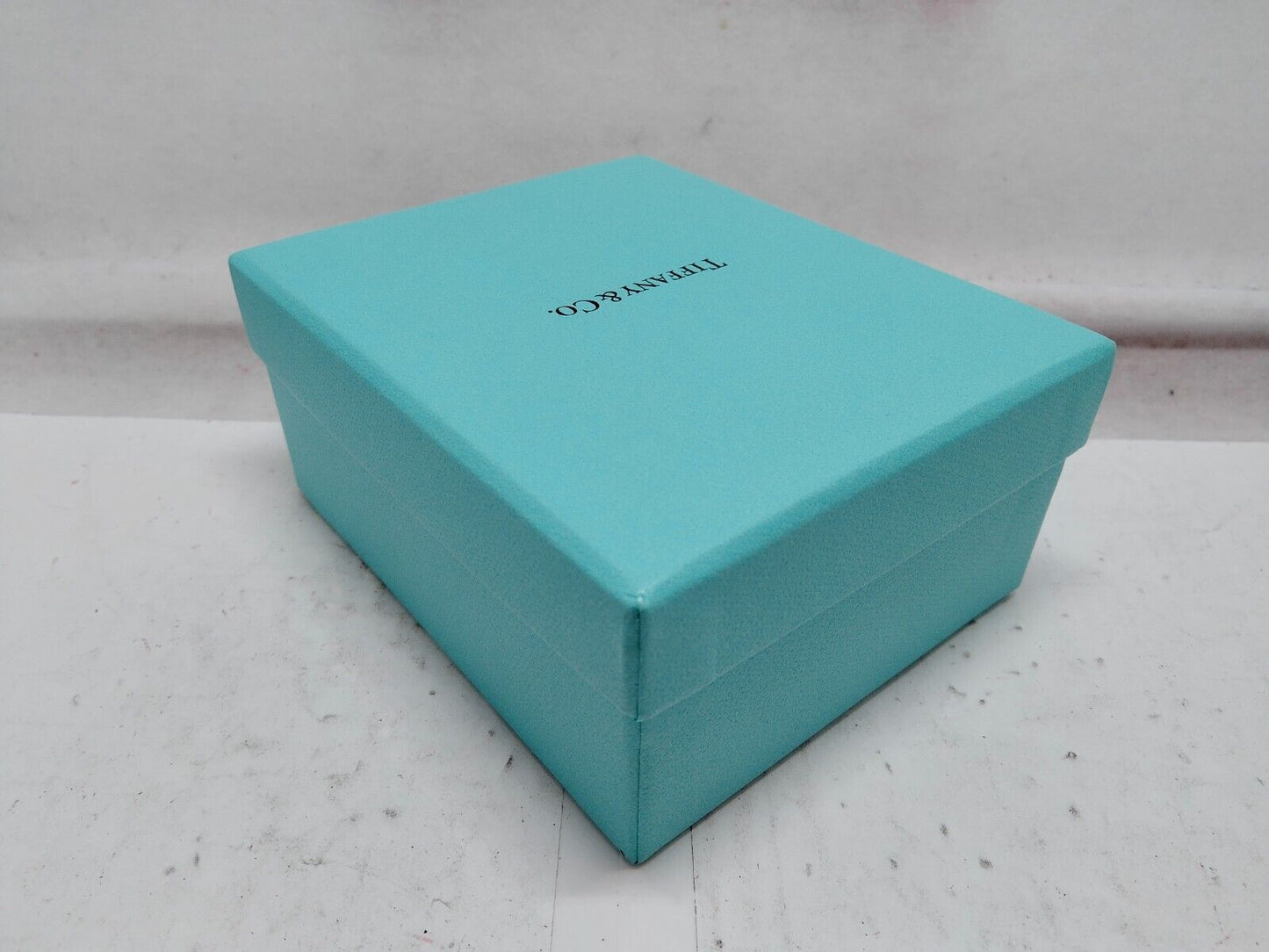 VINTAGE GENUINE TIFFANY&CO.  watch box case green wood leather 230630016e4S