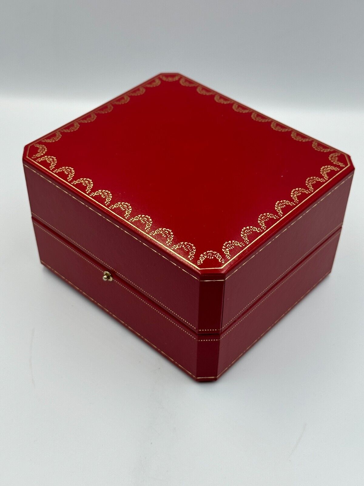 VINTAGE GENUINE CARTIER Red watch box case wood leather CO 1018 240128001yA