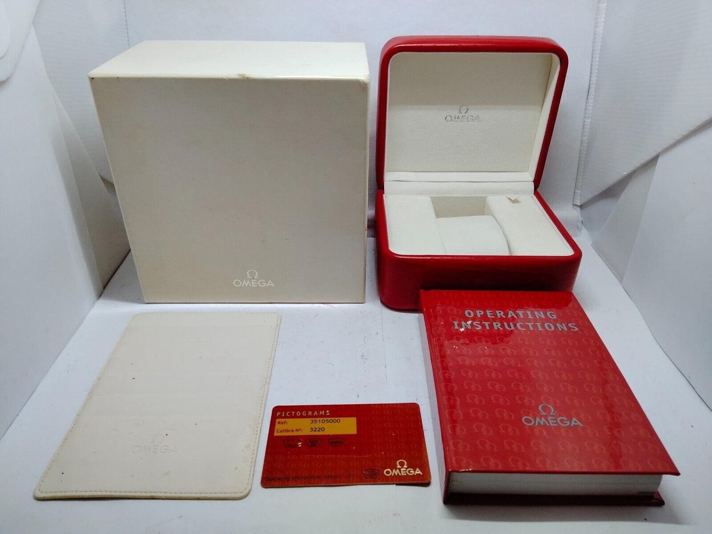 OMEGA Seamaster Speedmaster watch box case red warranty guarantee 230713002y1S