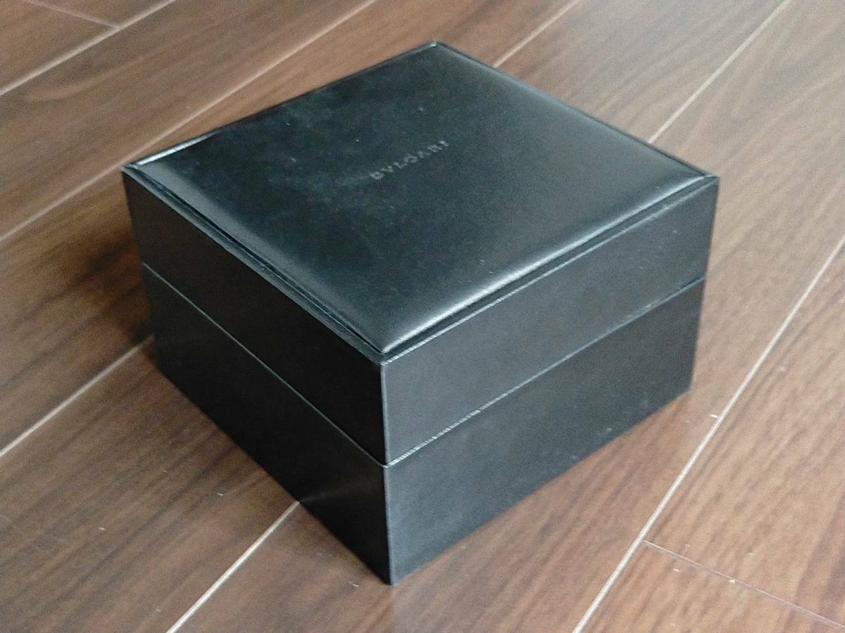 VINTAGE GENUINE BVLGARI watch box case booklet black leather 0516007y