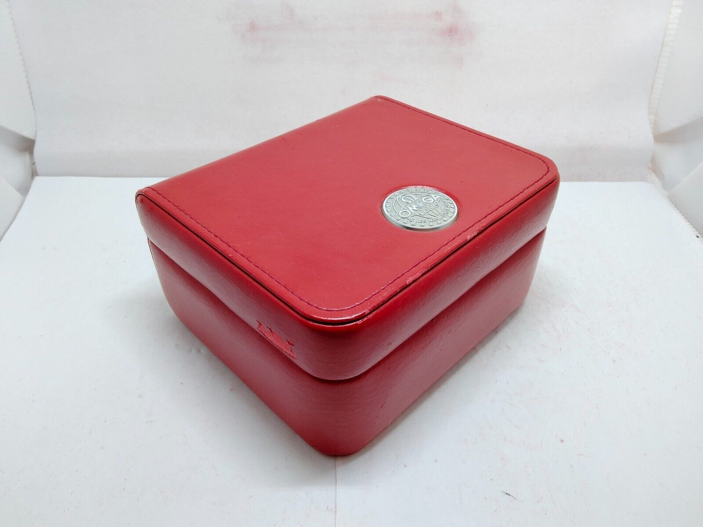 VINTAGE GENUINE OMEGA Speedmaster Seamaster watch box case red 1113003y7S