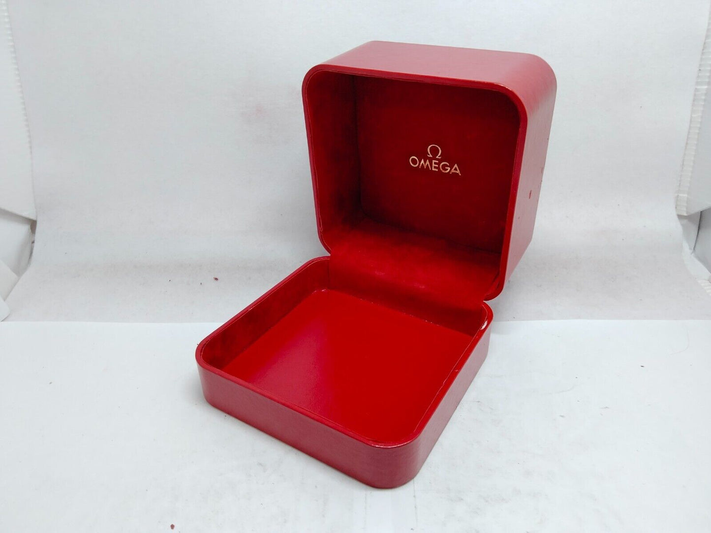 GENUINE OMEGA Speedmaster Seamaster watch box case red no inner 0428001e4S