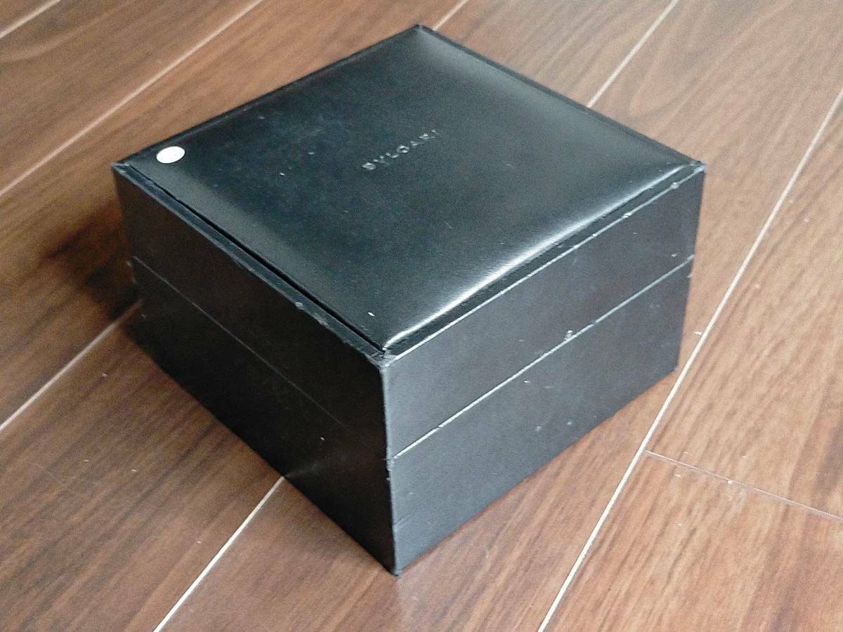 VINTAGE GENUINE BVLGARI watch box case booklet black leather 0516006y