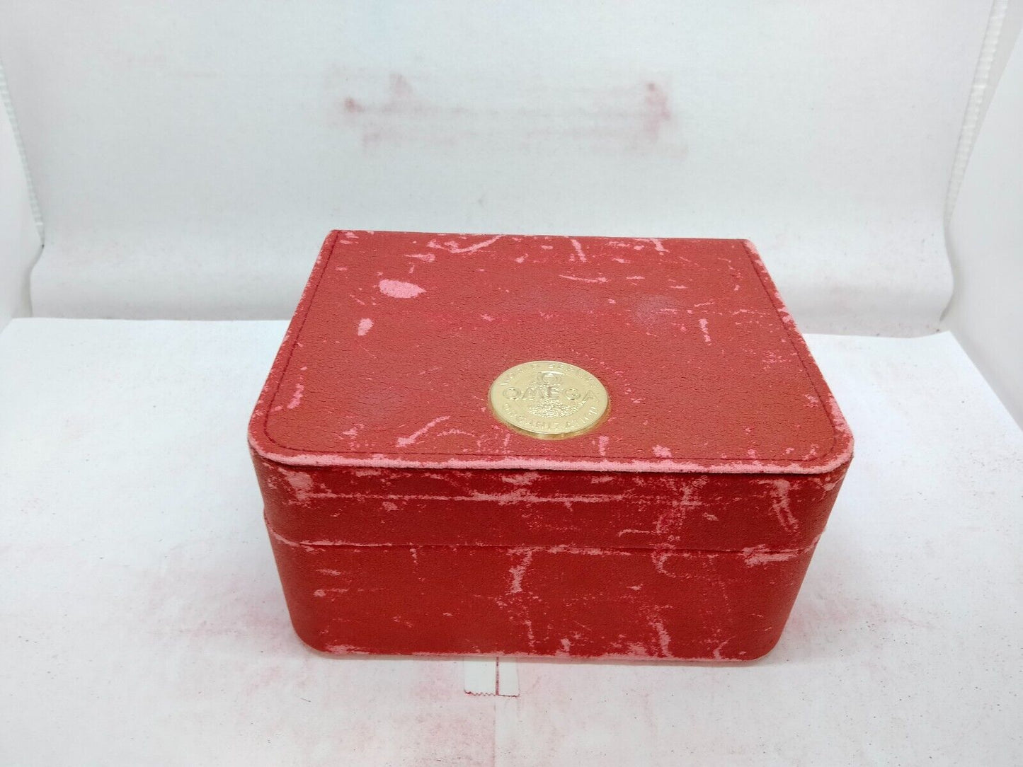 VINTAGE GENUINE OMEGA Speedmaster Seamaster red watch box case leather 0915013yS