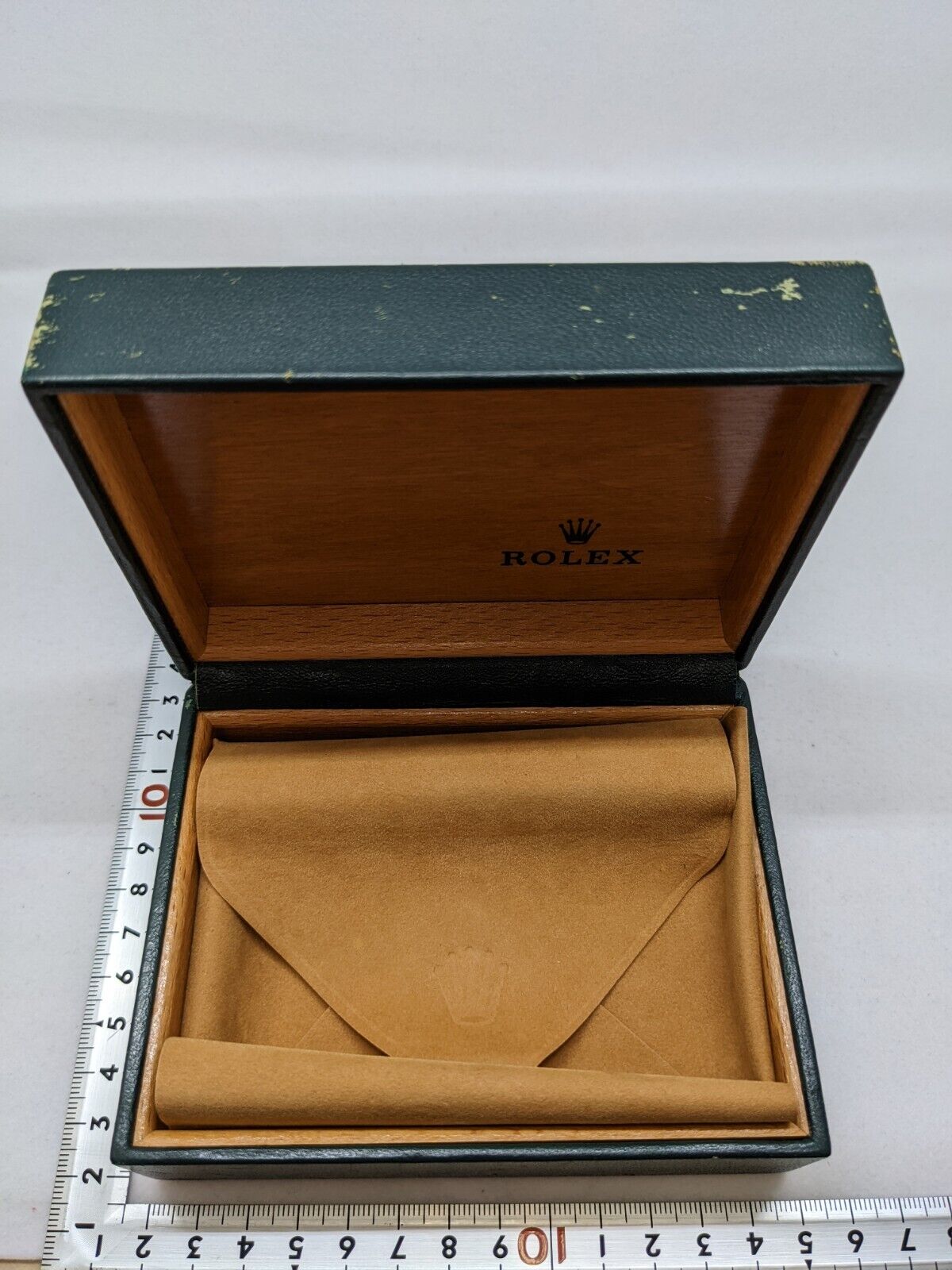 VINTAGE GENUINE ROLEX watch box case no inner cushion 67.00.03 Green 0520003yS