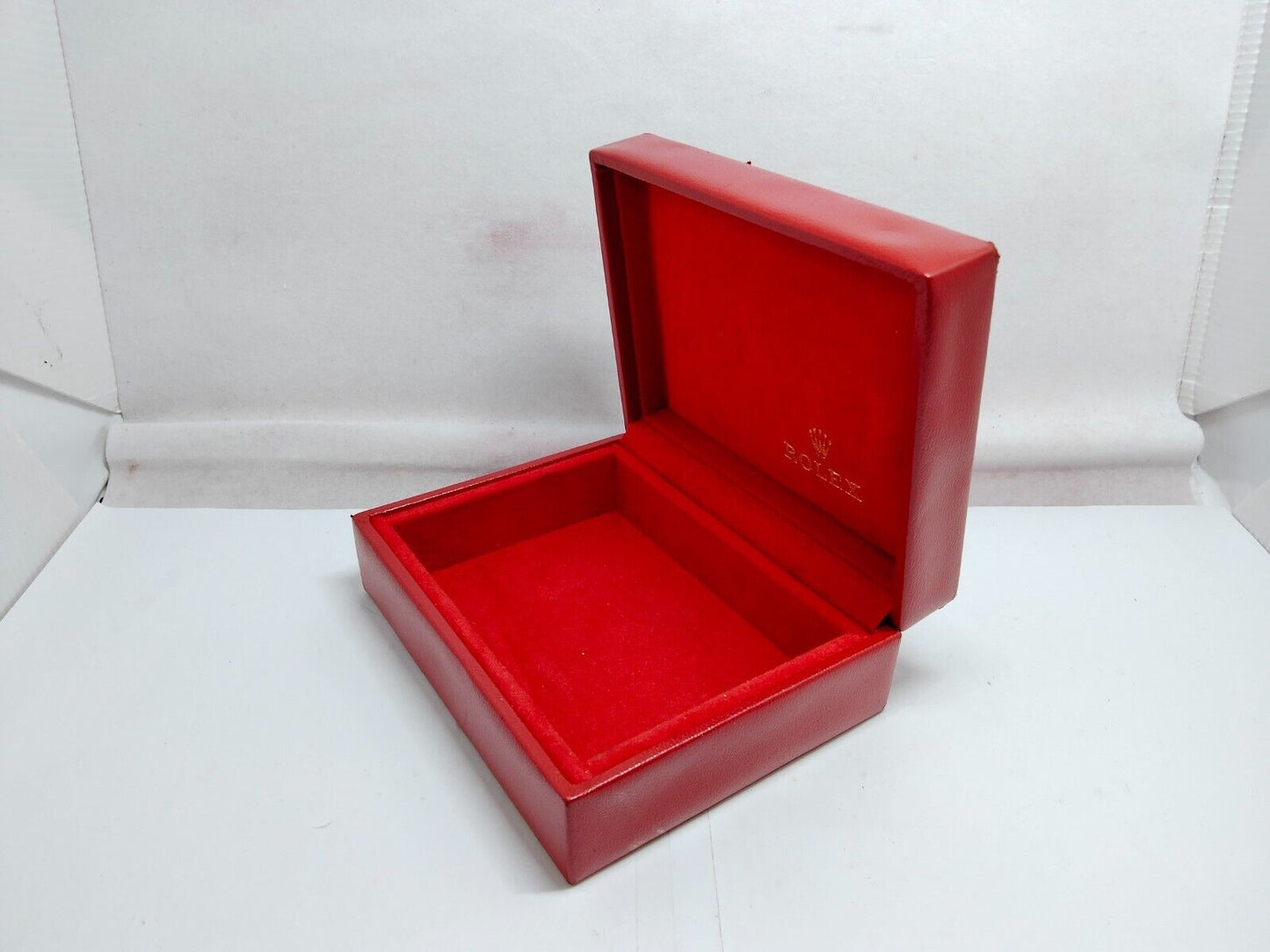 VINTAGE GENUINE ROLEX Caja de reloj roja 14.00.02 sin cojín interior...