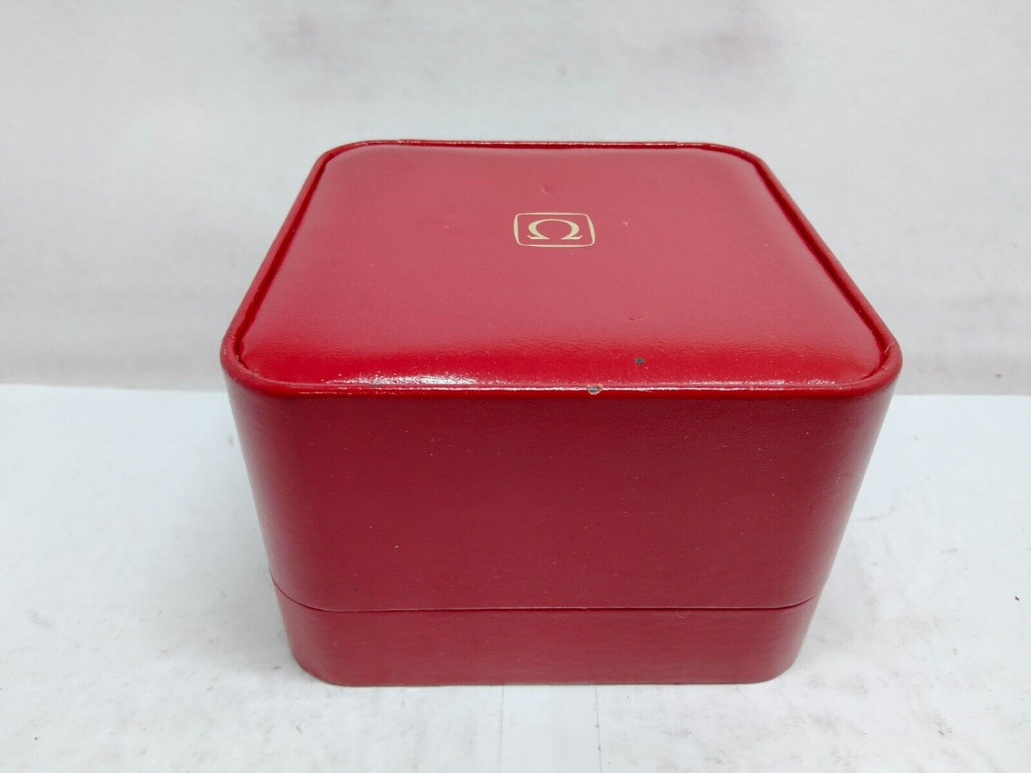 GENUINE OMEGA Speedmaster Seamaster Red watch box case no inner 230606010y6S