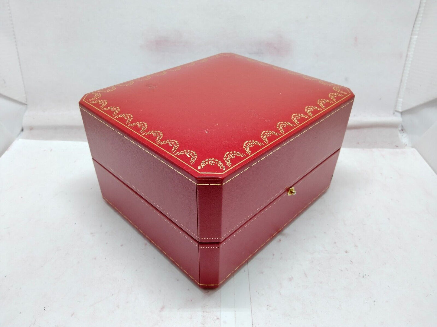 VINTAGE GENUINE CARTIER watch box case CO 1018 wood leather red 230921007y2S