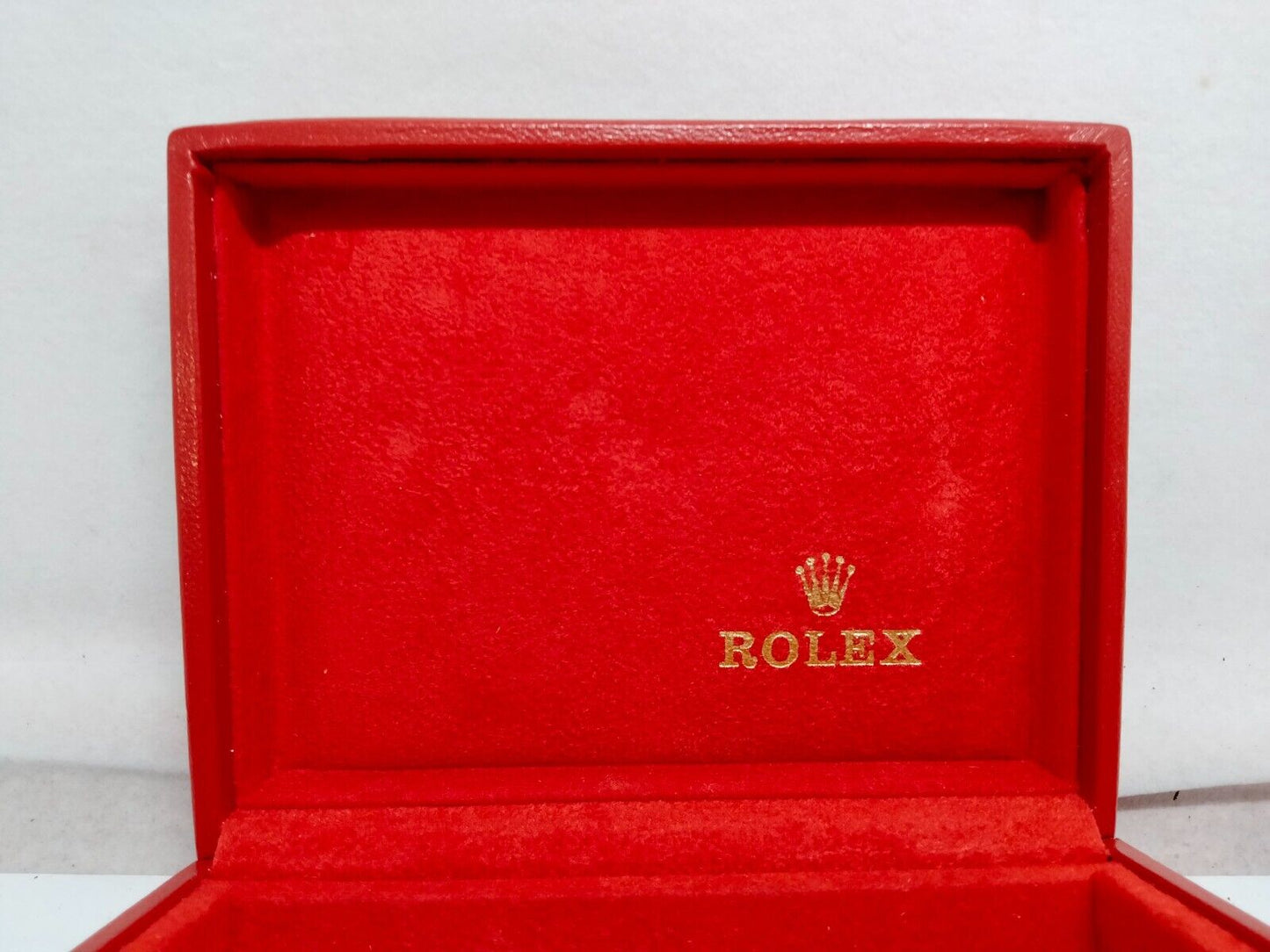 VINTAGE GENUINE ROLEX Caja de reloj roja 14.00.02 sin cojín interior...